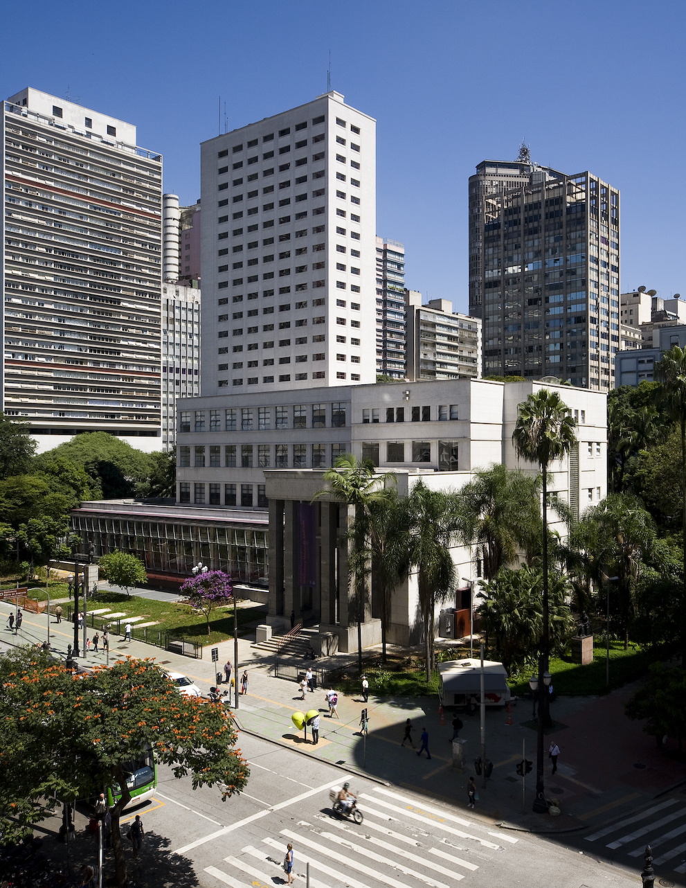 Maira_Acayaba_Biblioteca_Mario_de_Andrade_22.jpg