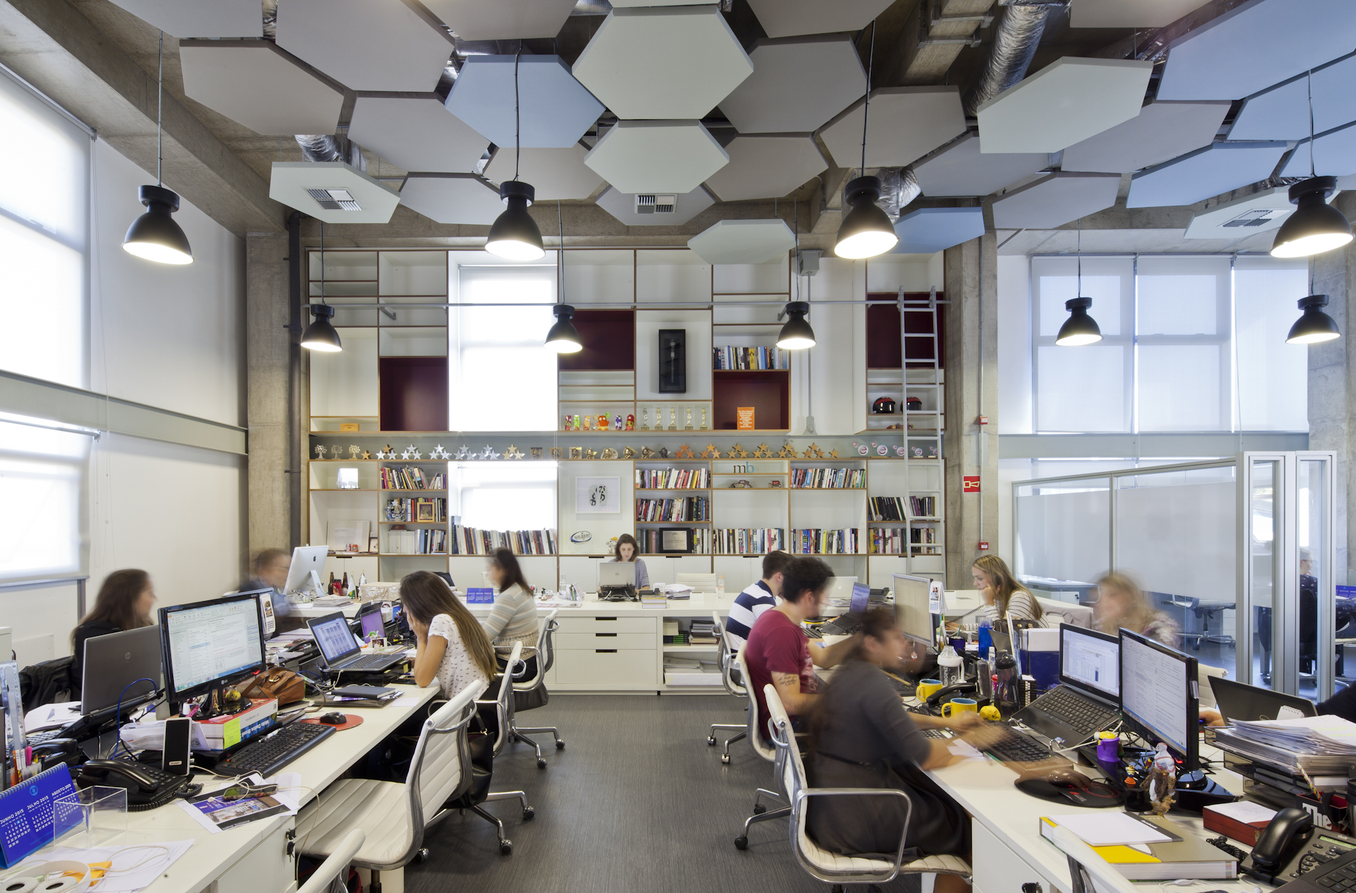 BOX 298 - AUM ARQUITETOS-17.jpg