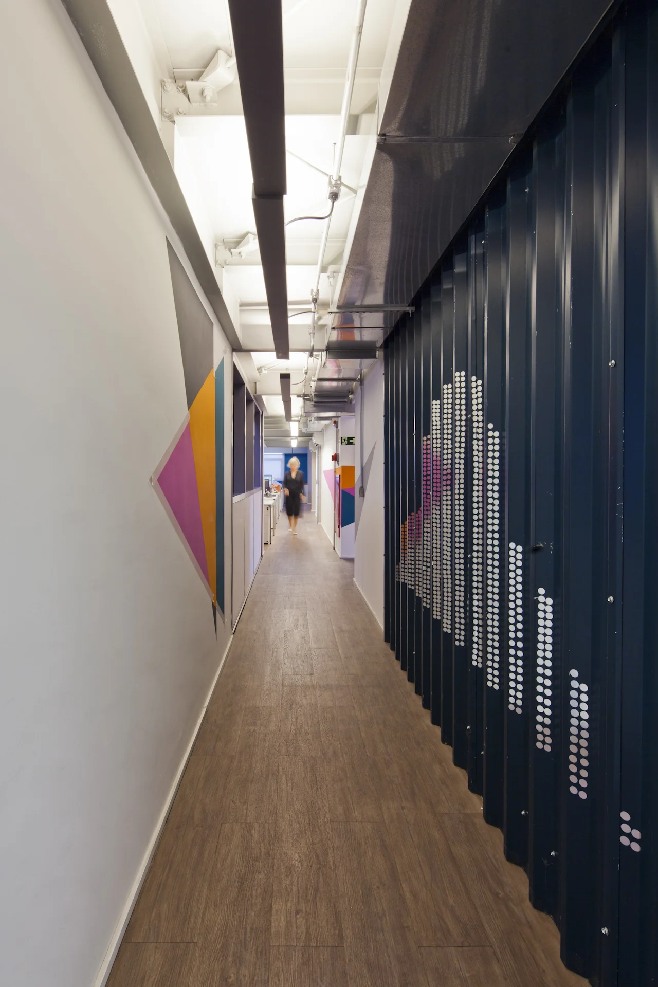 BOX 298 - AUM ARQUITETOS-37.jpg