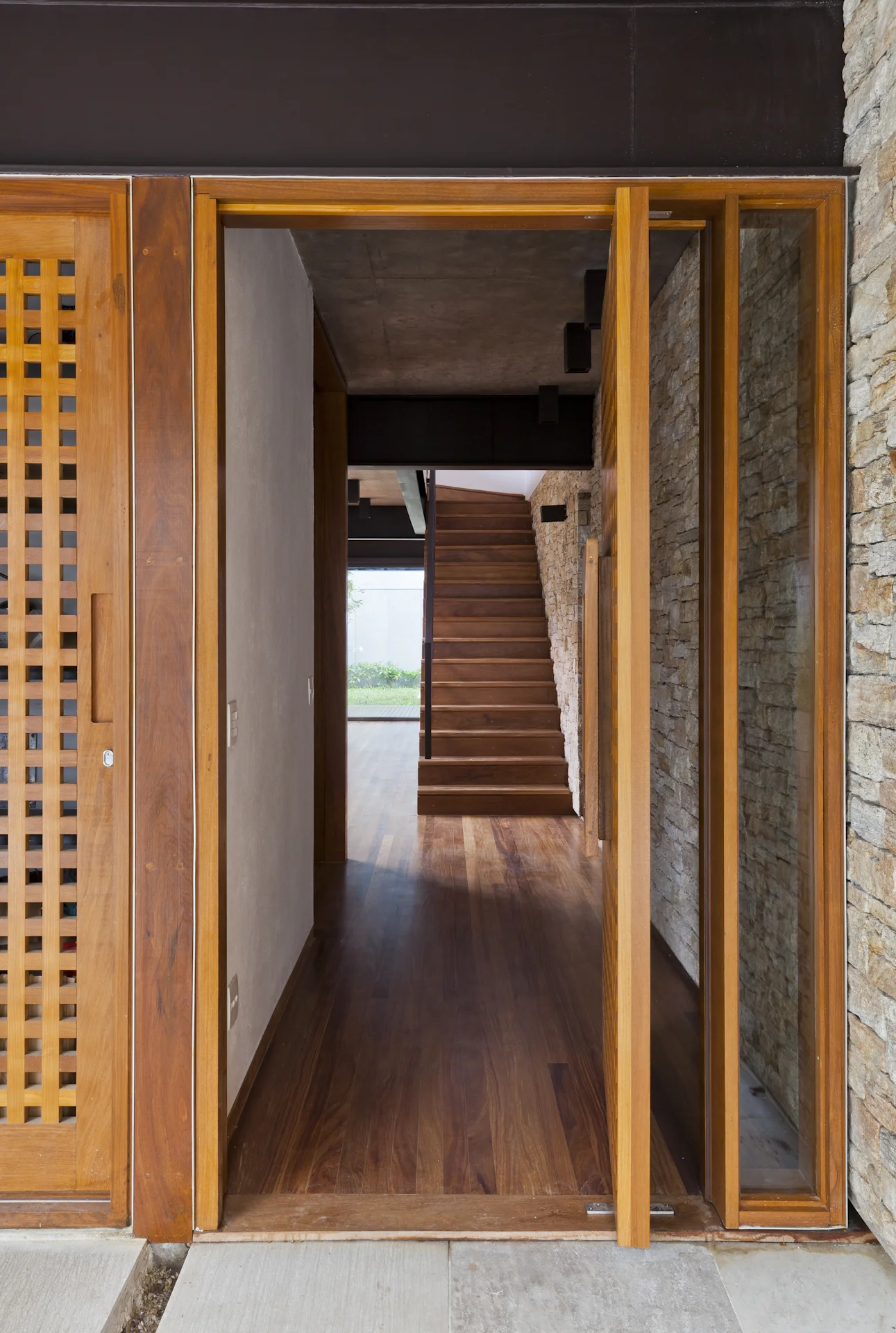 RESIDENCIA VILA NOVA - VASCO LOPES ARQUITETURA-13.jpg