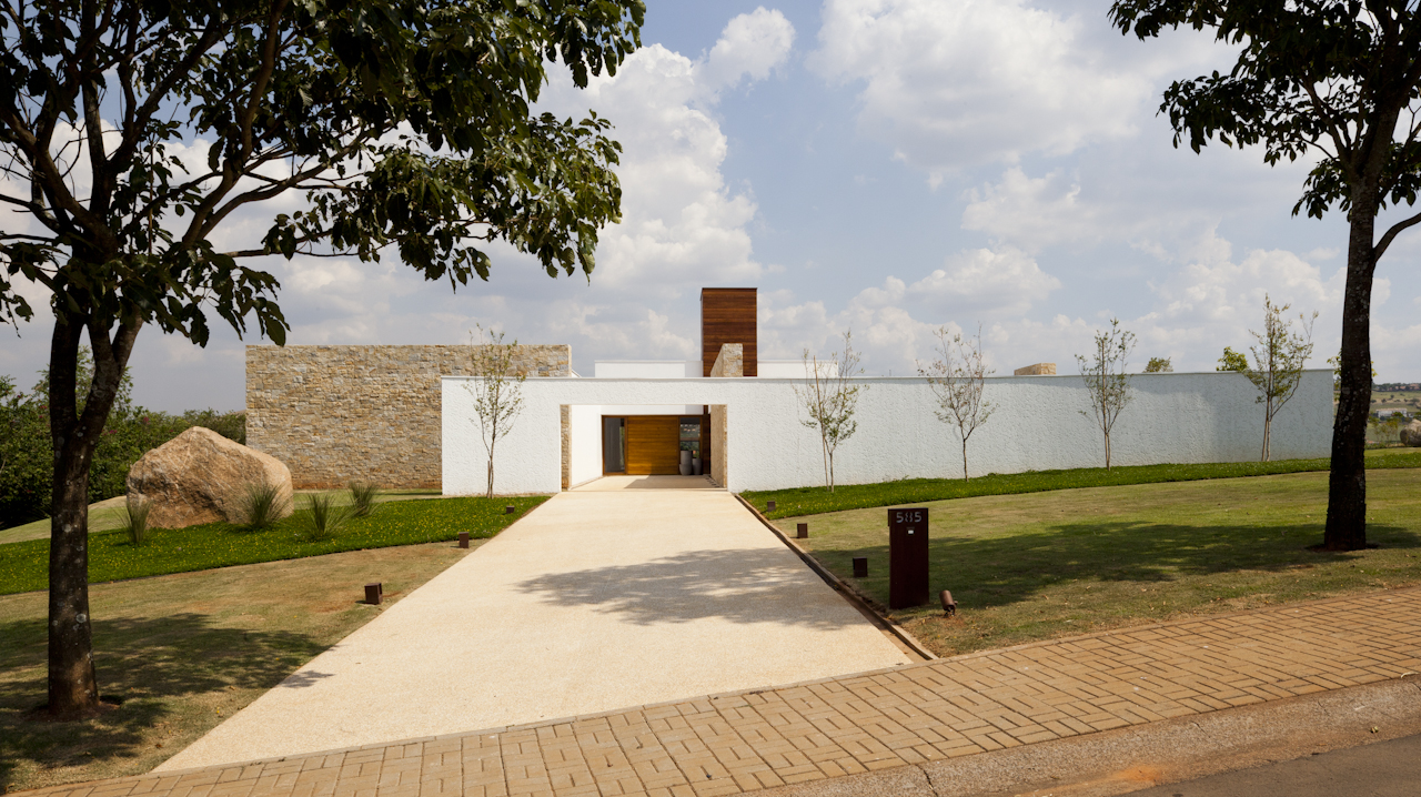 CASA FAZENDA DA GRAMA - VASCO LOPES ARQUITETURA-2.jpg