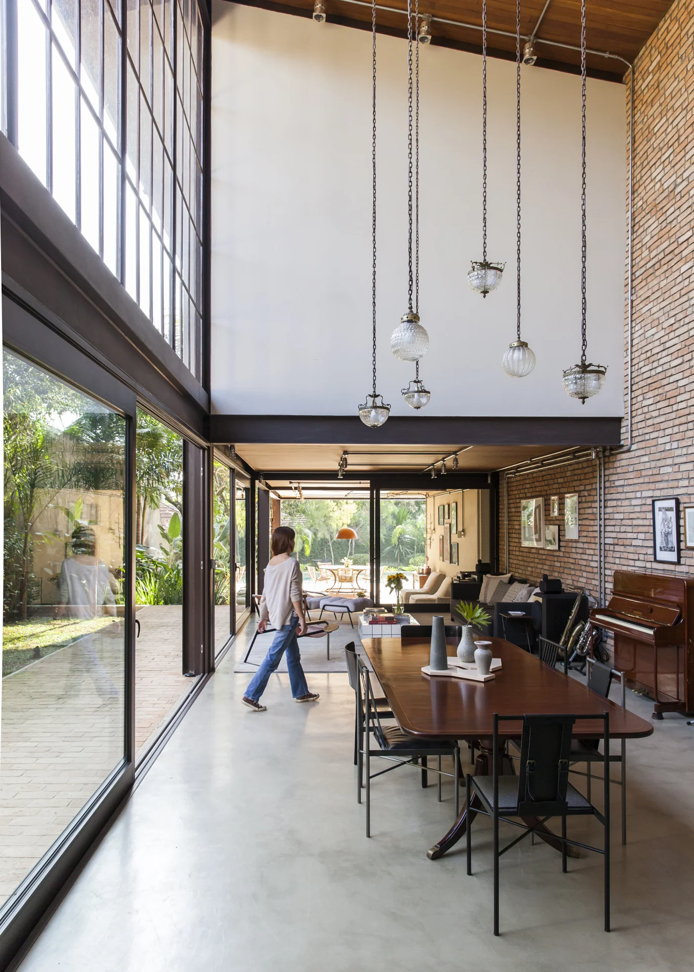 CASA CONDE D'EU - ESTUDIO PENHA-5.jpg