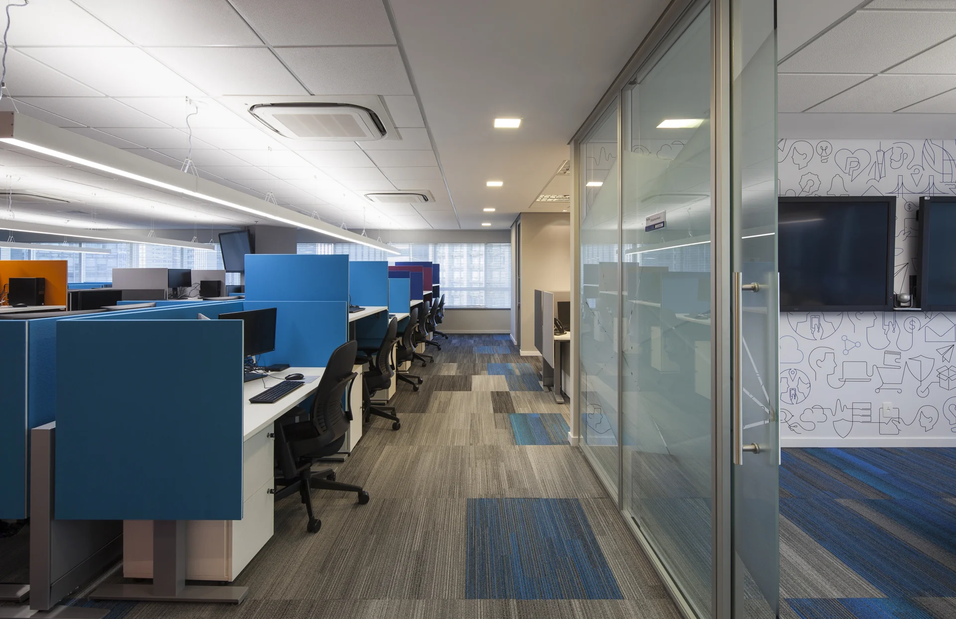  "arquitetura" "architecturalphotography""maíra acayaba" "comercial interiors" unispace 