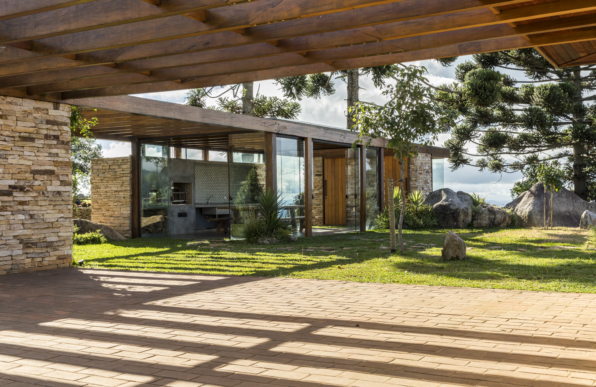 CASA GONCALVES - Frederico Sabella arq-3.jpg