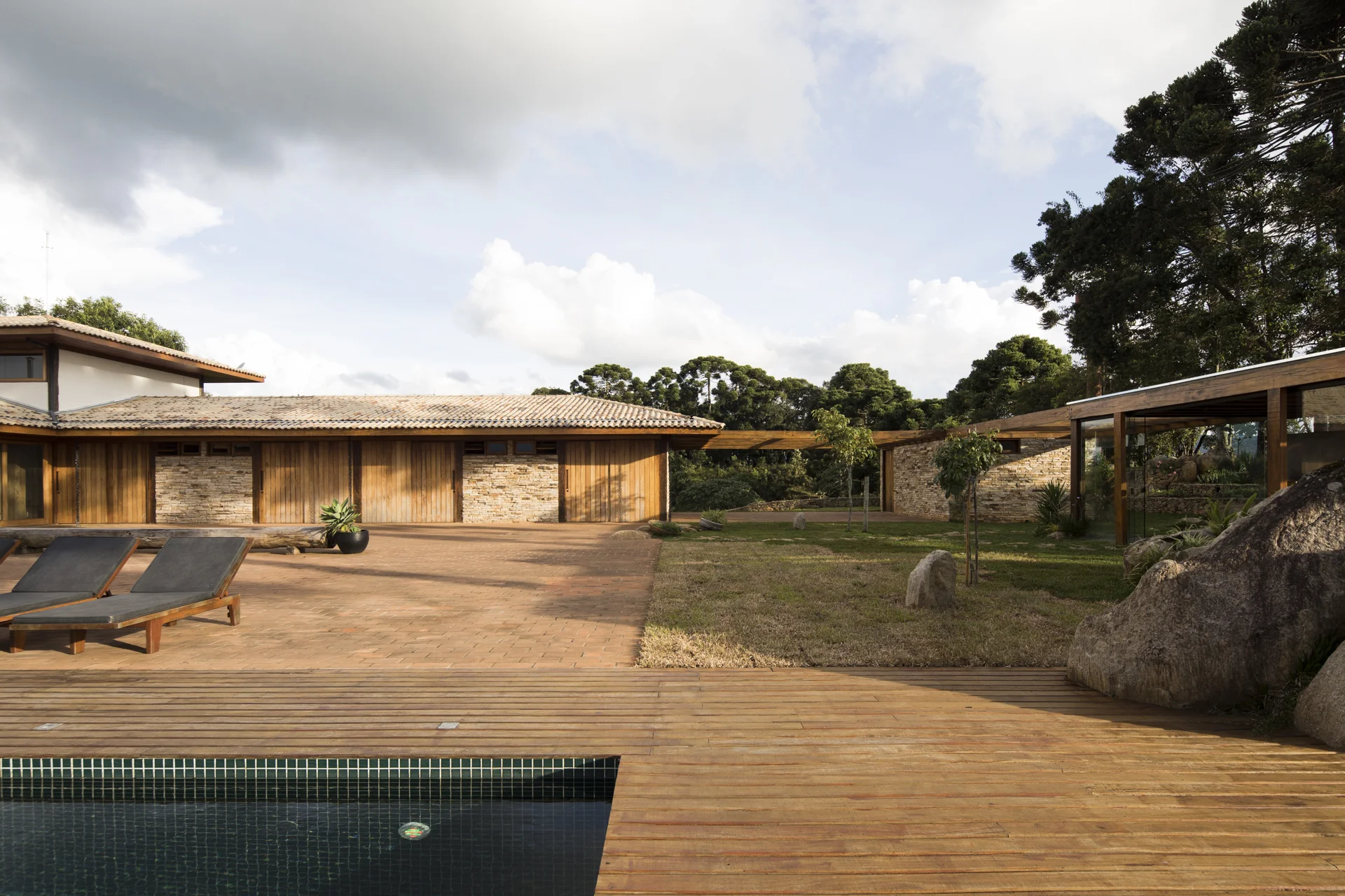 CASA GONCALVES - Frederico Sabella arq-10.jpg