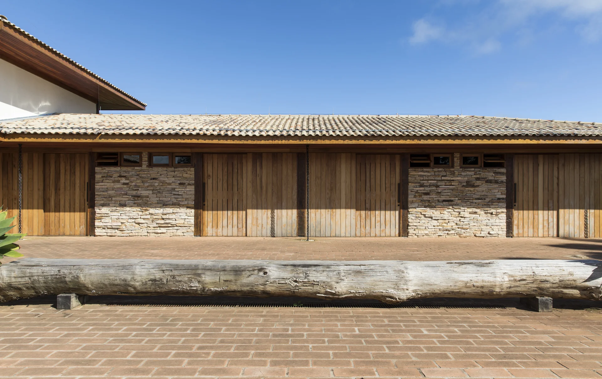 CASA GONCALVES - Frederico Sabella arq-11.jpg