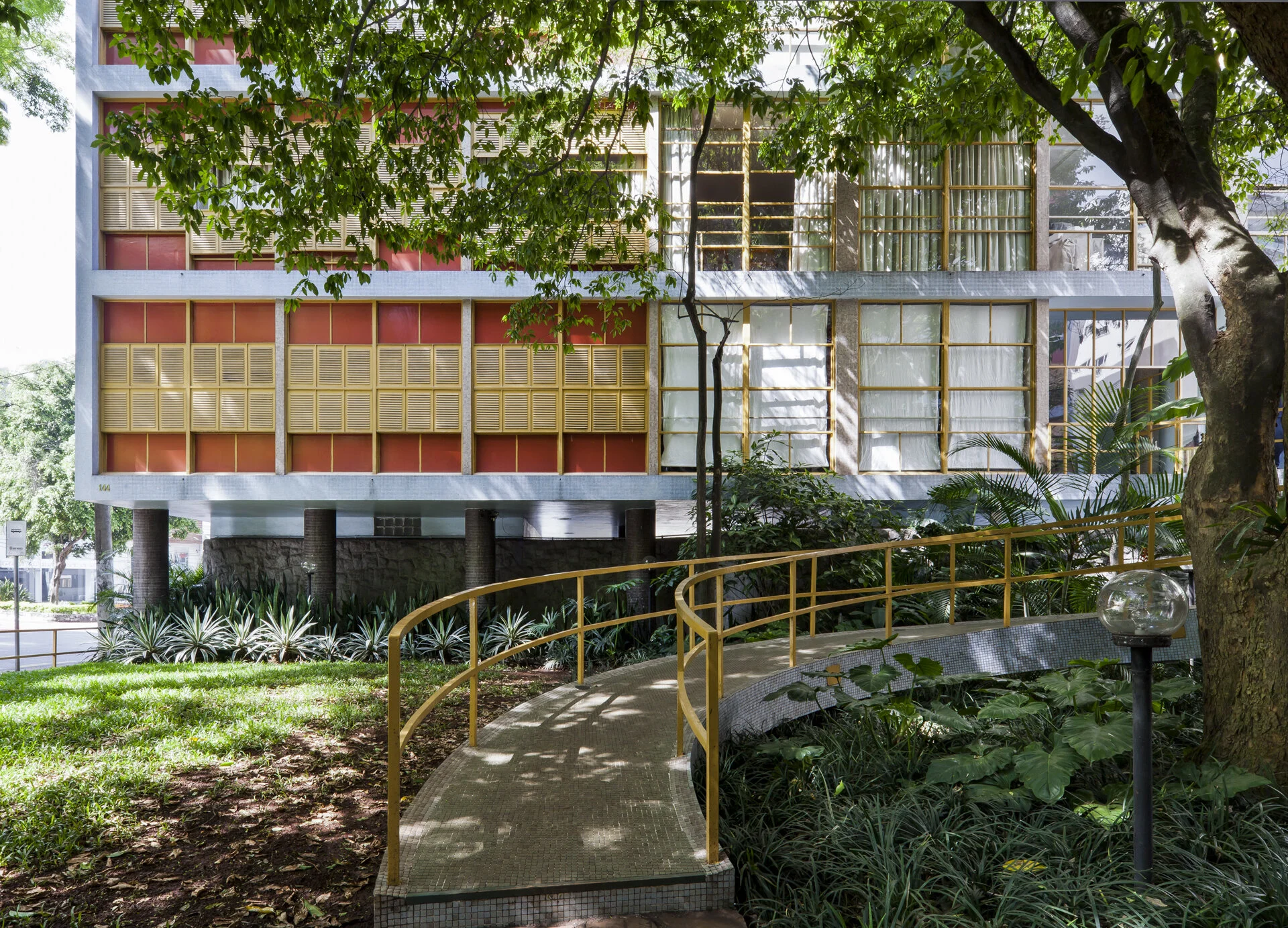 LOUVEIRA apart-1.jpg