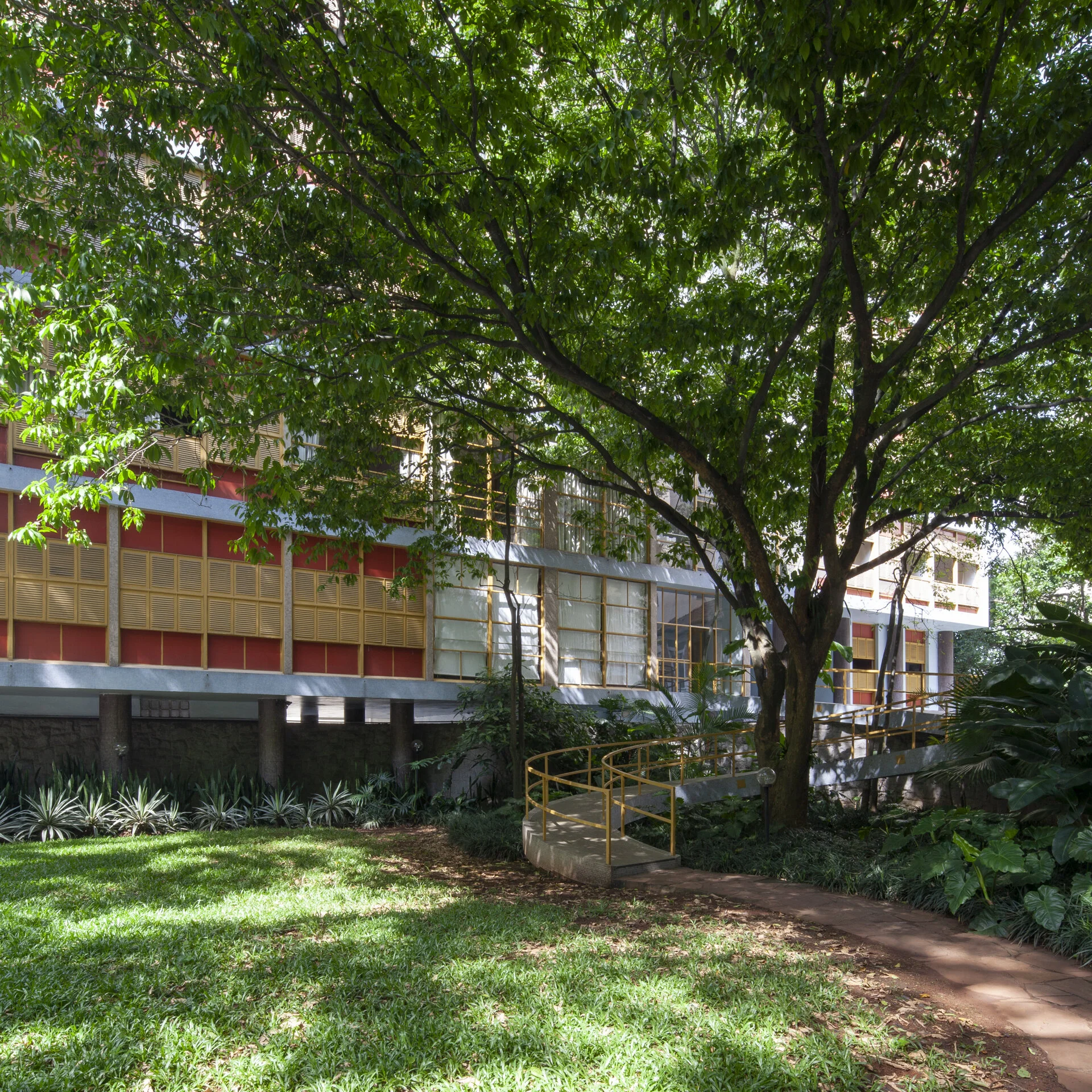 LOUVEIRA apart-2.jpg