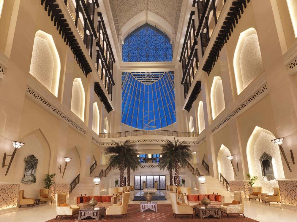 Bab Al Qasr — neolight