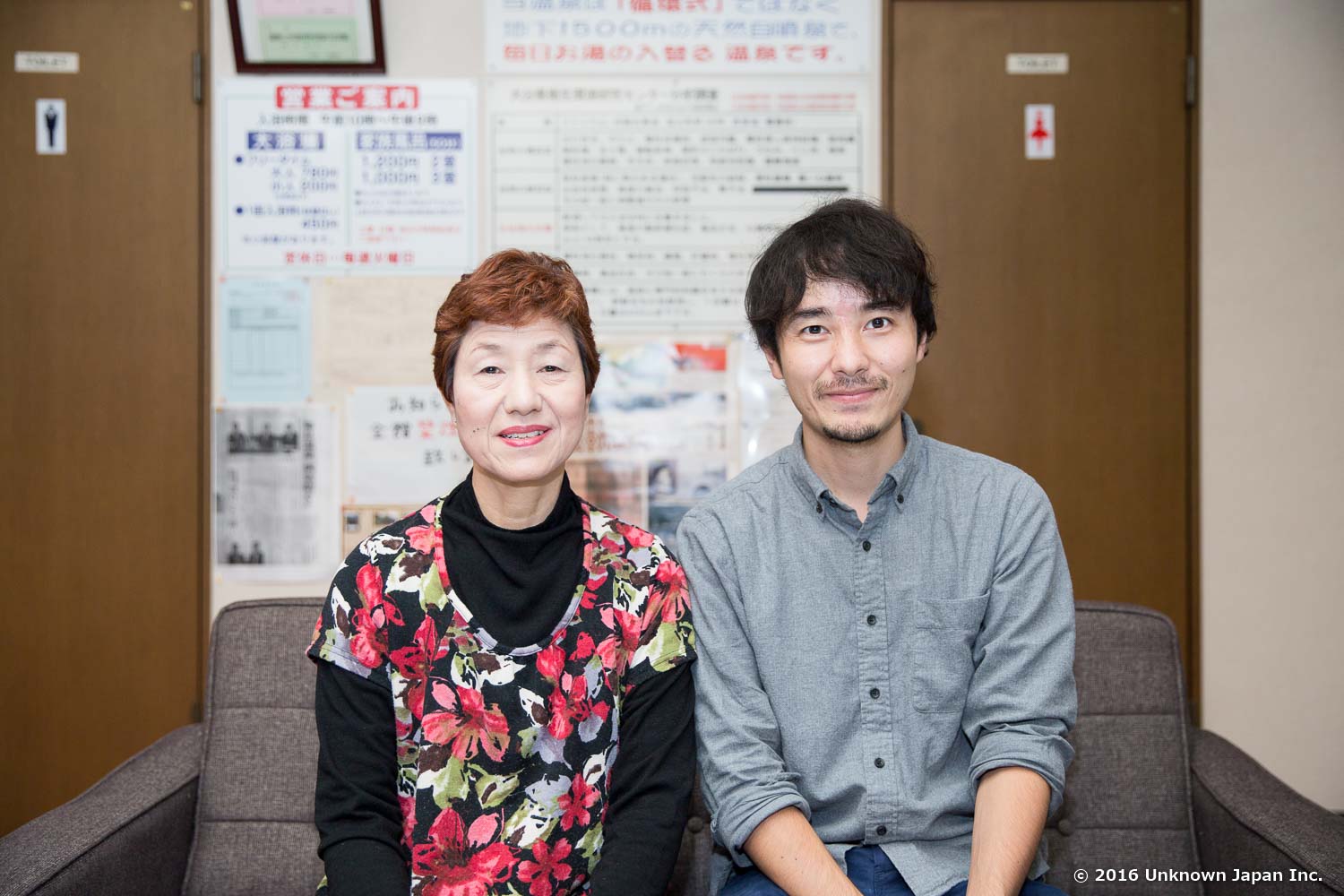 オーナーの大山正子さんと休憩スペースで撮影