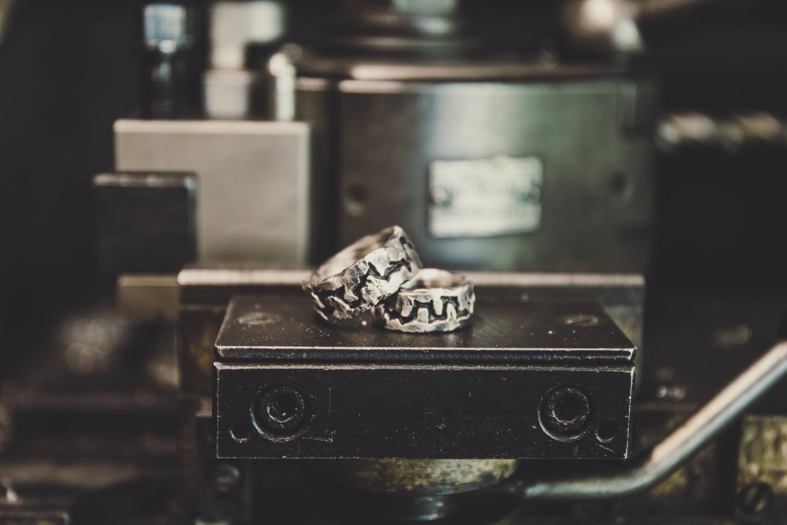 Rohstoff Schmuck Kollektion 2022 by Dirk Behlau-6033.jpeg