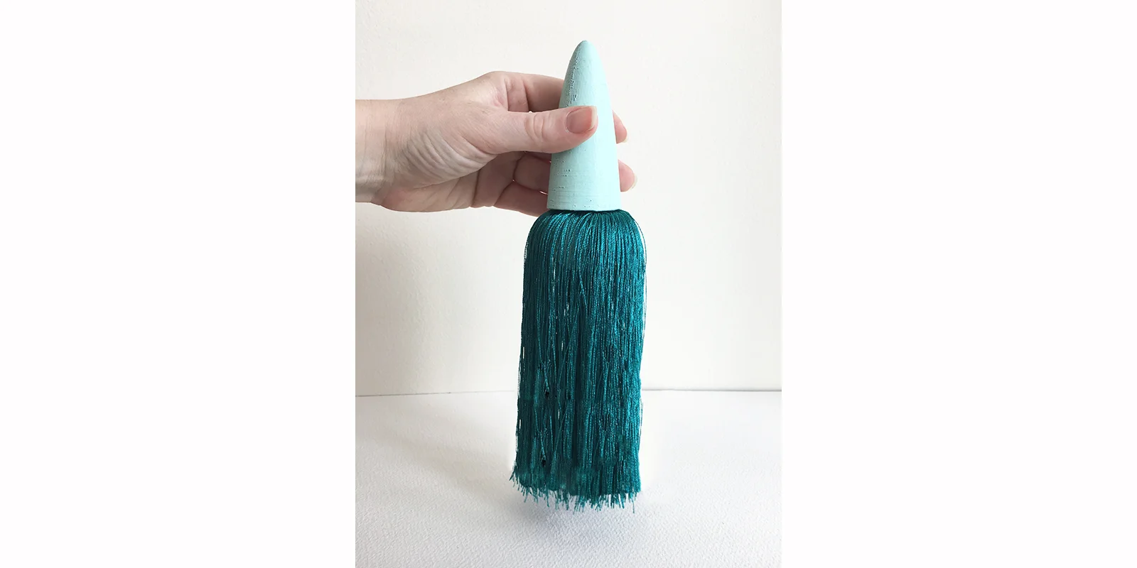 Tassel Brush