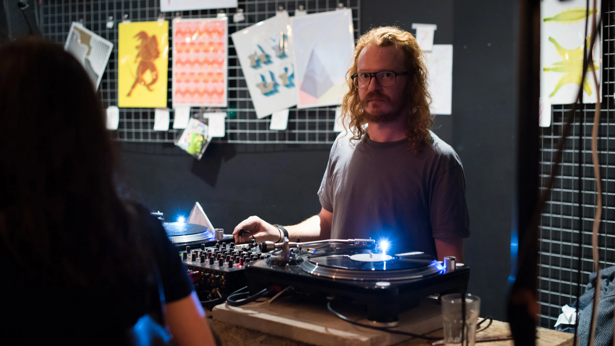 ------------------------ STIRCTLY VINYL ------------------------ 