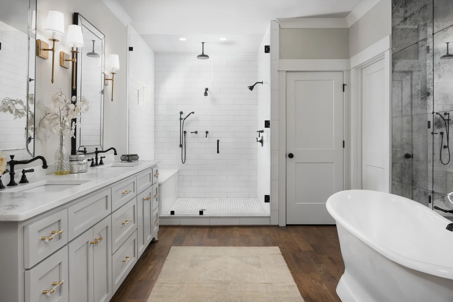 532 Broadway Bathroom-0002.jpg