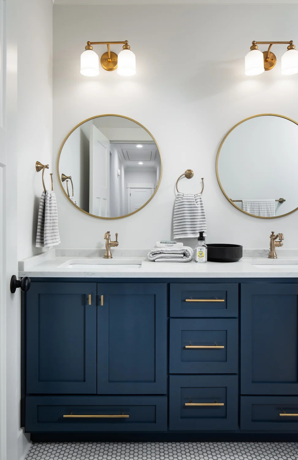 1423 Melrose Pl-17.jpg