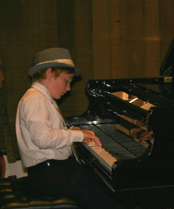 Bartholomew performs Bach at New Mozart Honors Recital 2013