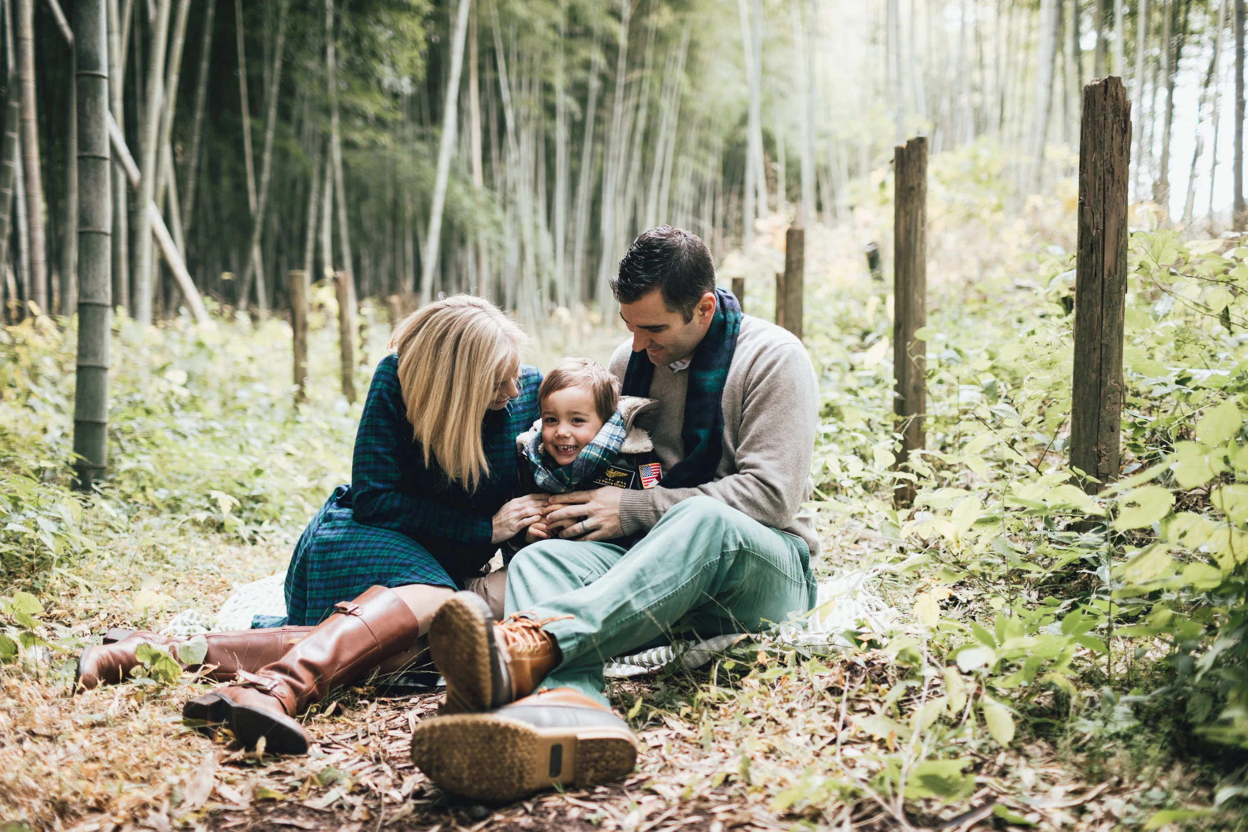 bamboo-family-session-photo-by-samantha-look.jpg