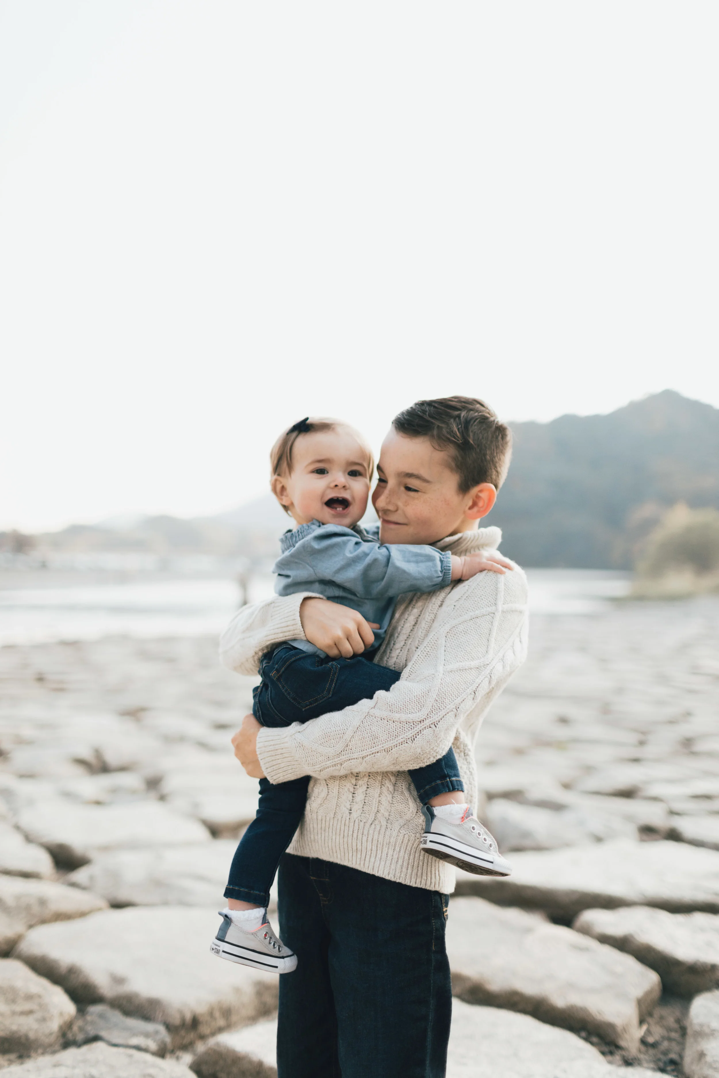 kintai-family-session-photo-by-samantha-look.jpg