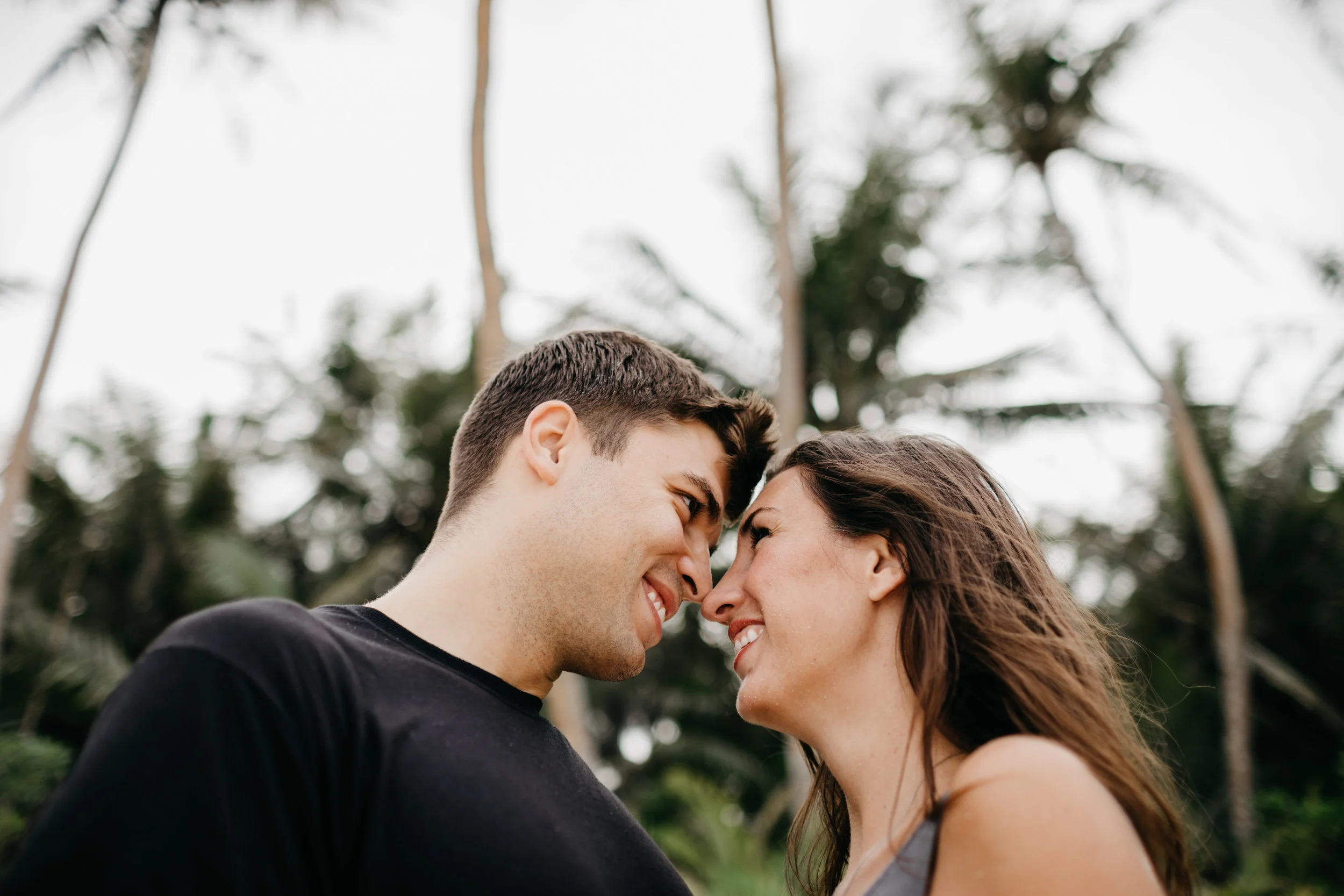 guam-beachy-adventurous-couples-photo-by-samantha-look.jpg