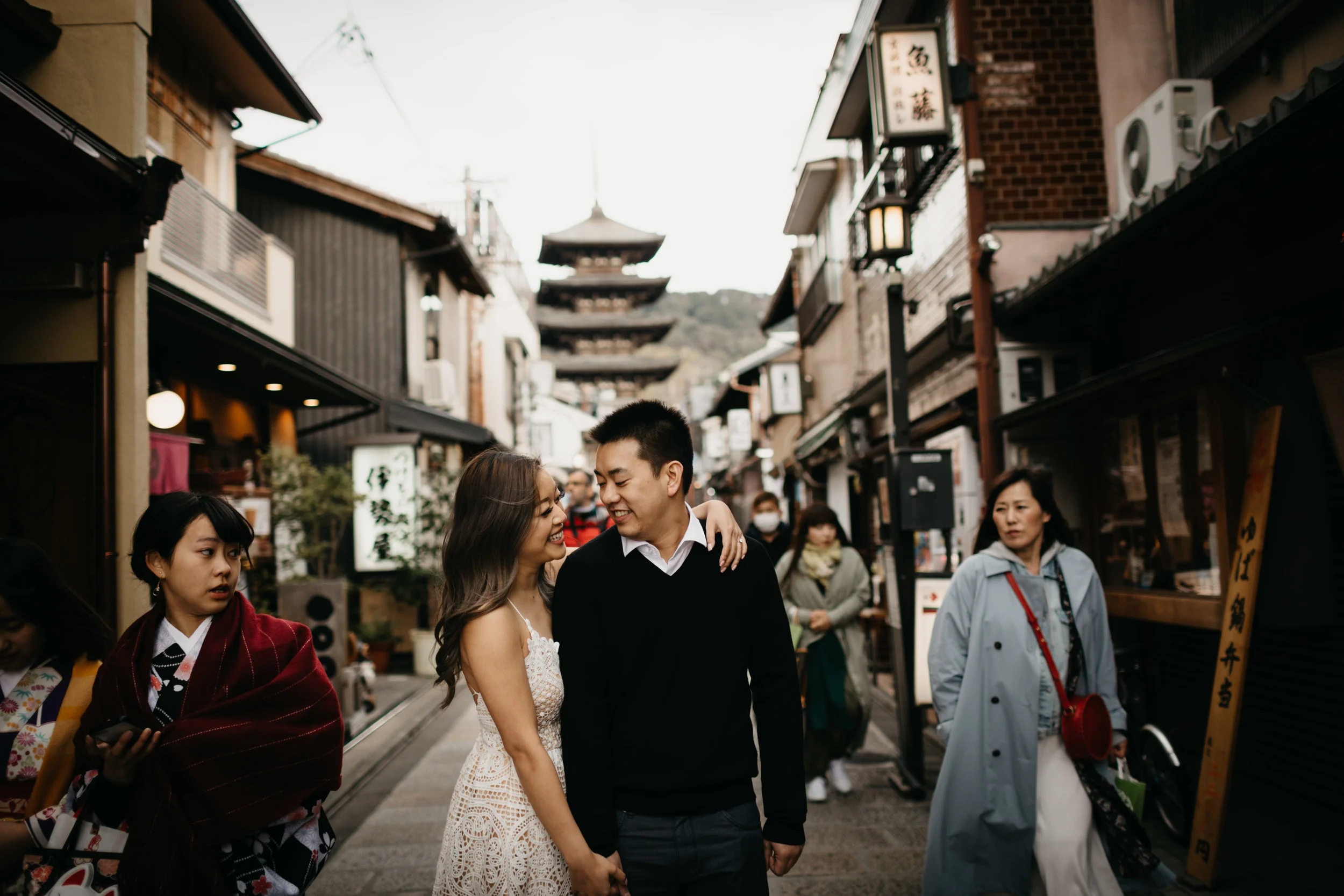 Kyoto-Engagement-photo-by-samantha-look.jpg