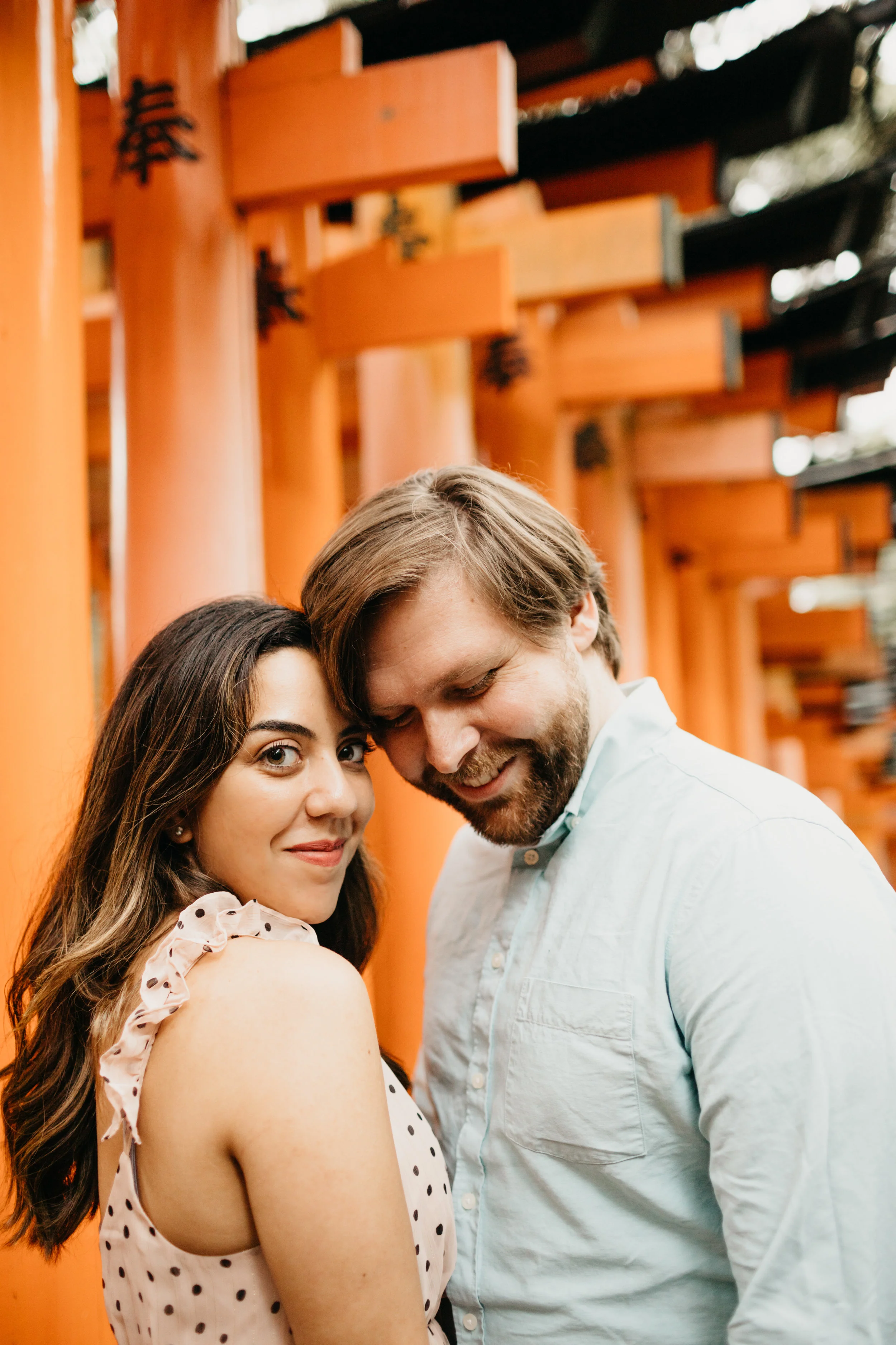 fushimi_inari_shrine_kyoto_couples_session_pictures_by_samantha_look-3.jpg
