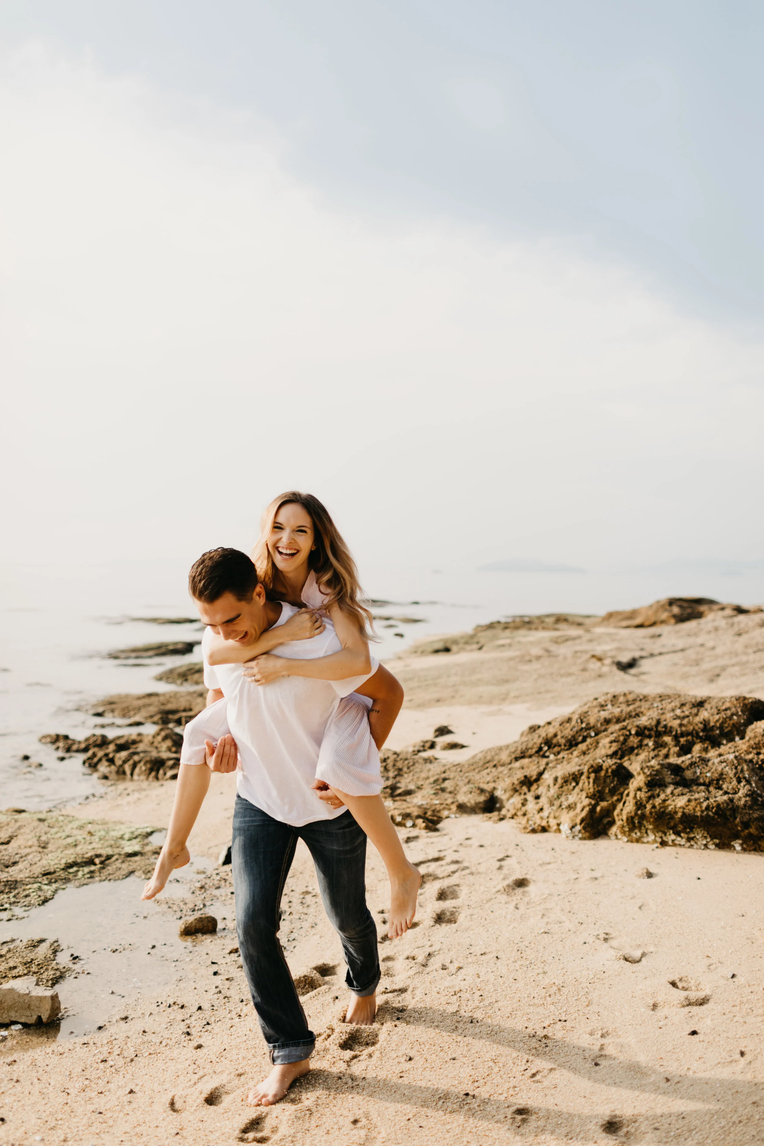 beach_anniversary_session_pictures_by_samantha_look-34.jpg