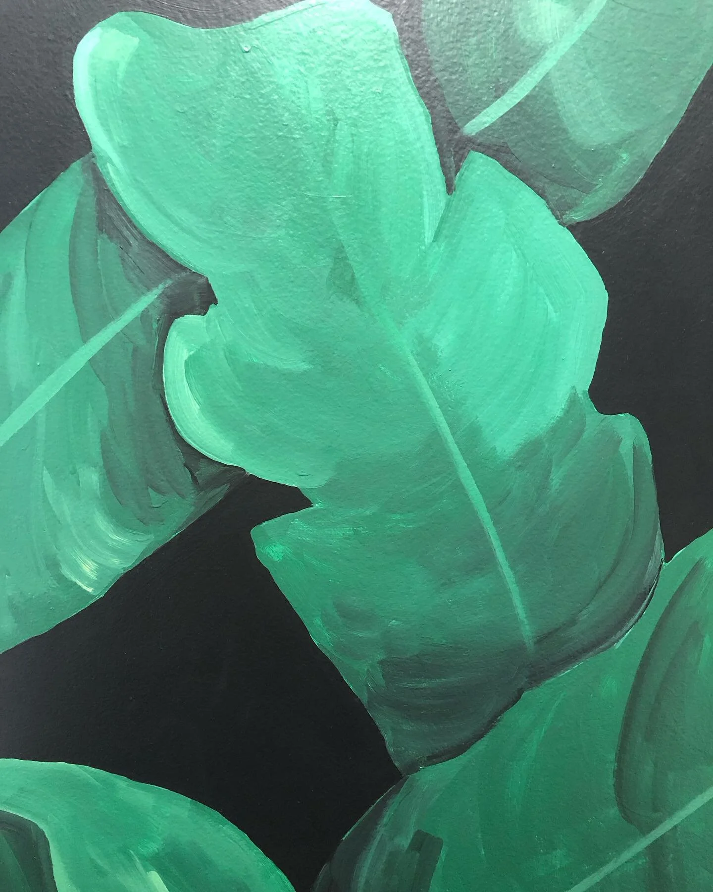 I had wanted to be able to paint since I was a kid but I was too scared to try. I had followed @sarahdandelioncray for years so when she started @letsgomakeart with her friend, I finally felt the confidence to try. Everyone has to start somewhere and