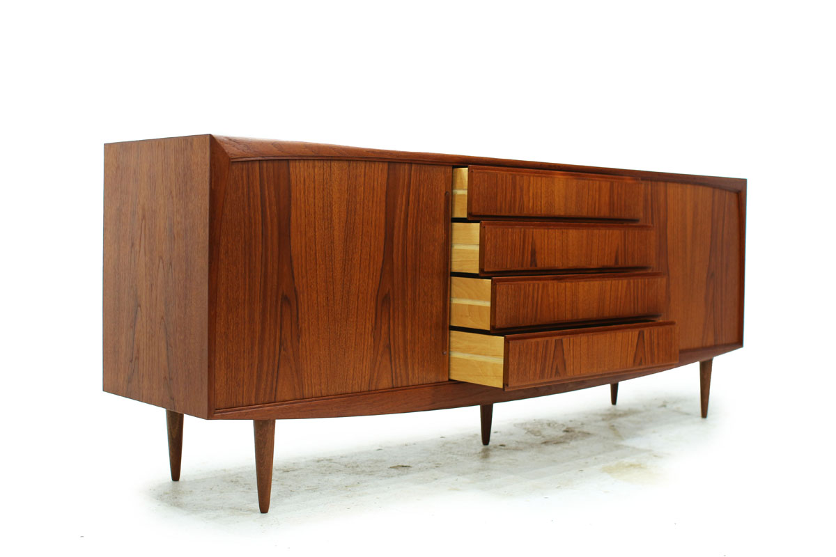 MCM Teak wood 4 drawer 1 door Credenza / Sideboard with tapered front and 6 legs