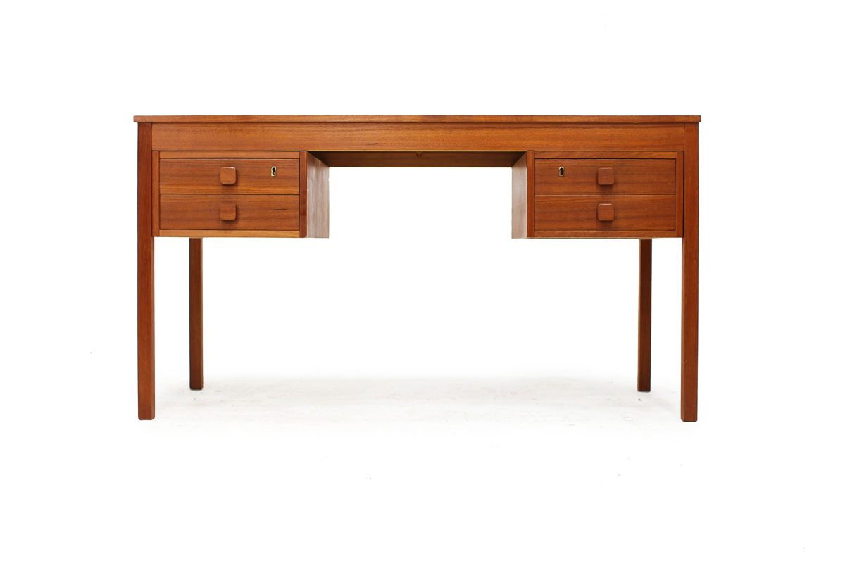 Danish Teak wood Mid Century Modern Double Sided 4 Drawer Desk Made in Denmark