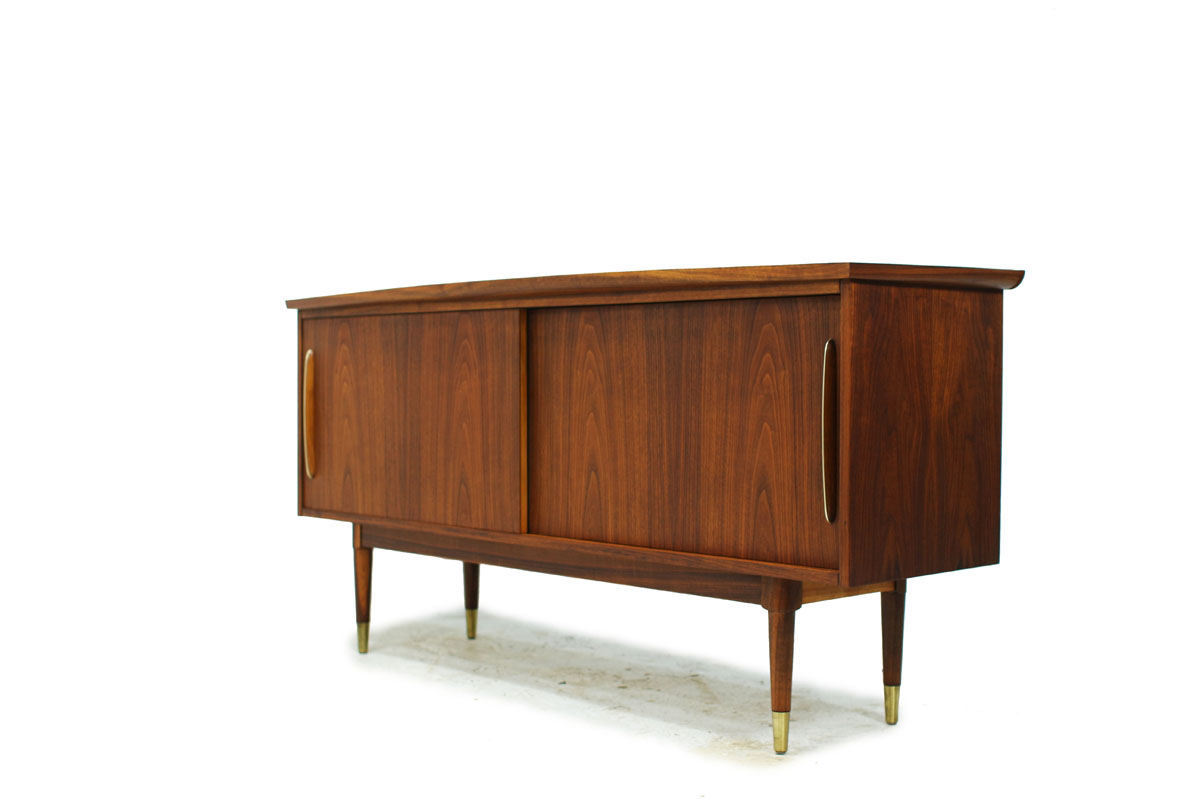 Mid Century Modern Walnut 2 Door Credenza