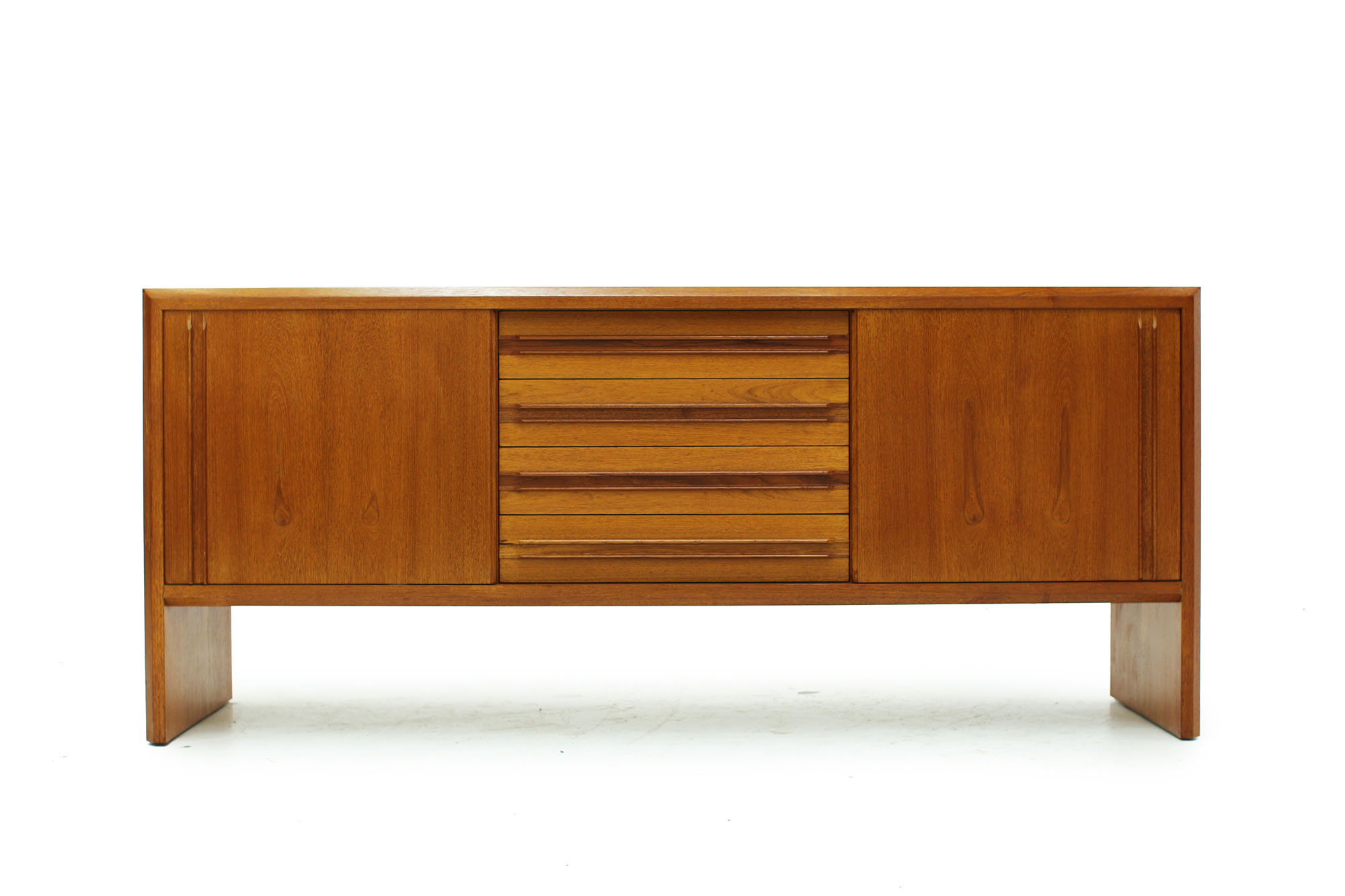 Mid Century Teak buffet well made (7).jpg