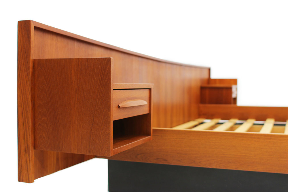 Teak King Size Platform Bed Item 0559 Furniture 1950 Mid Century Modern Oshawa Toronto Teak Mid Century Modern Furniture, Teak King Platform Bed