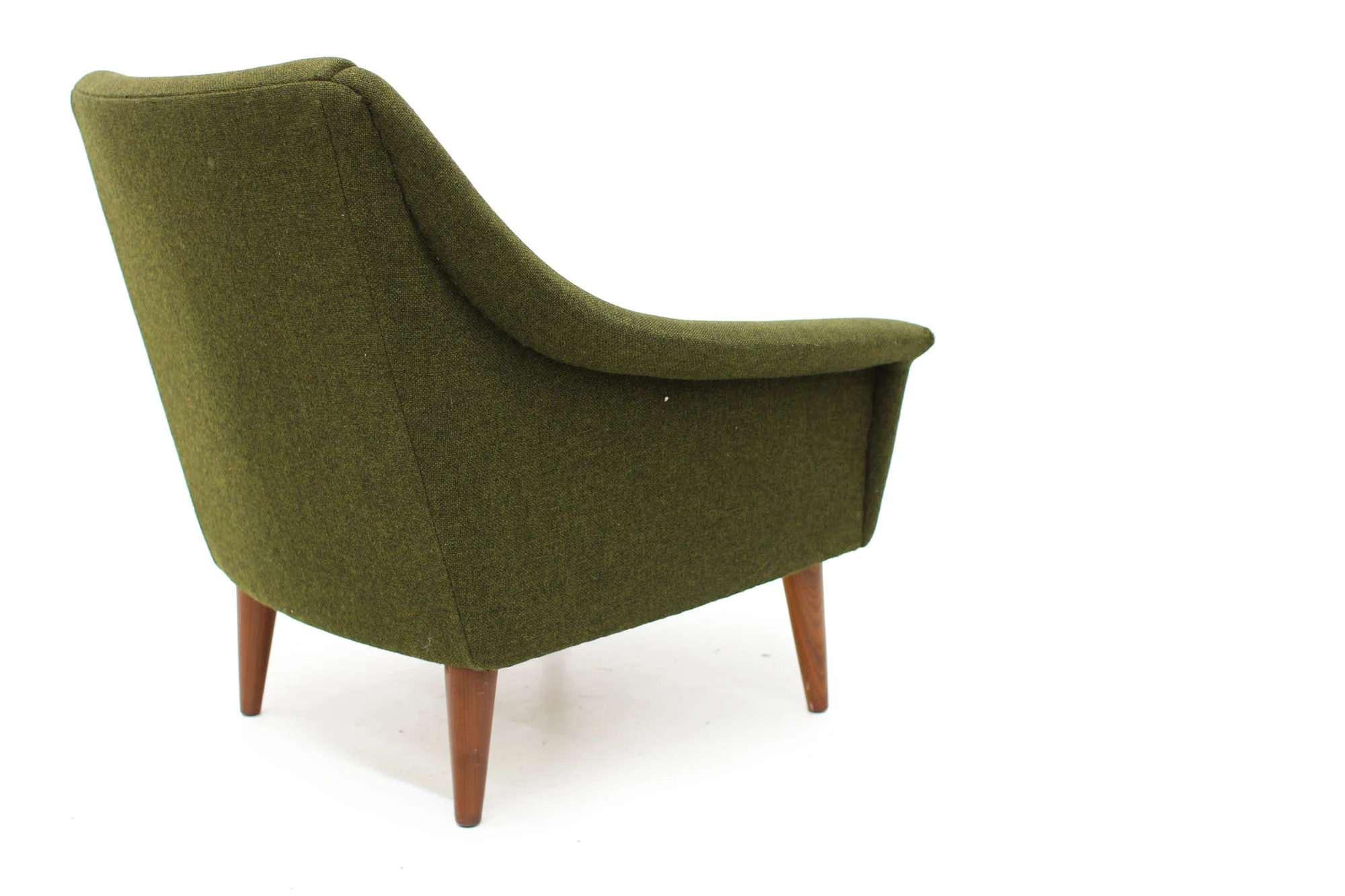 Mid Mod Green Lounge Chair and Round Starburst Coffee table (3).jpg