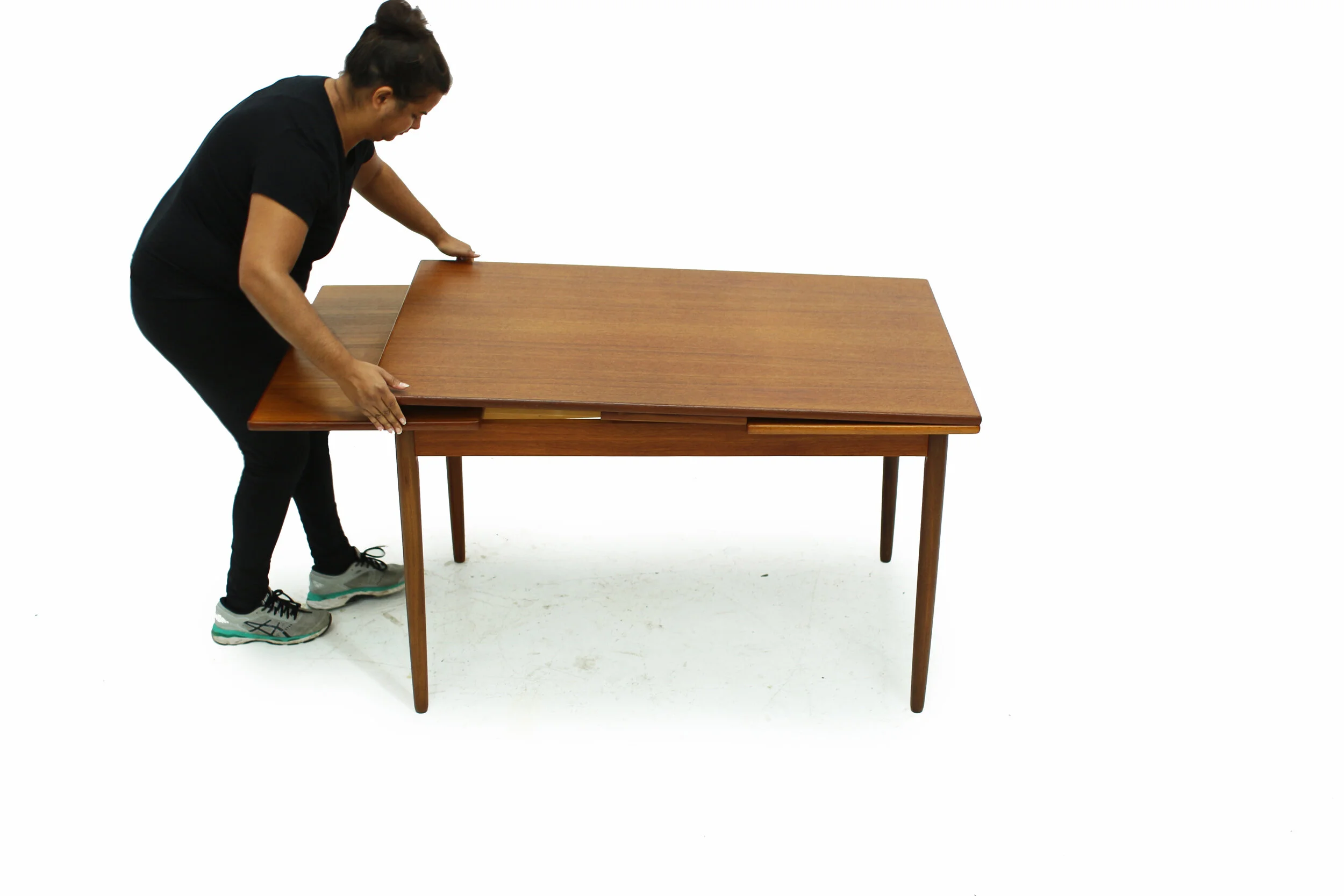MCM Teak Extendable Dining Table (6).jpg