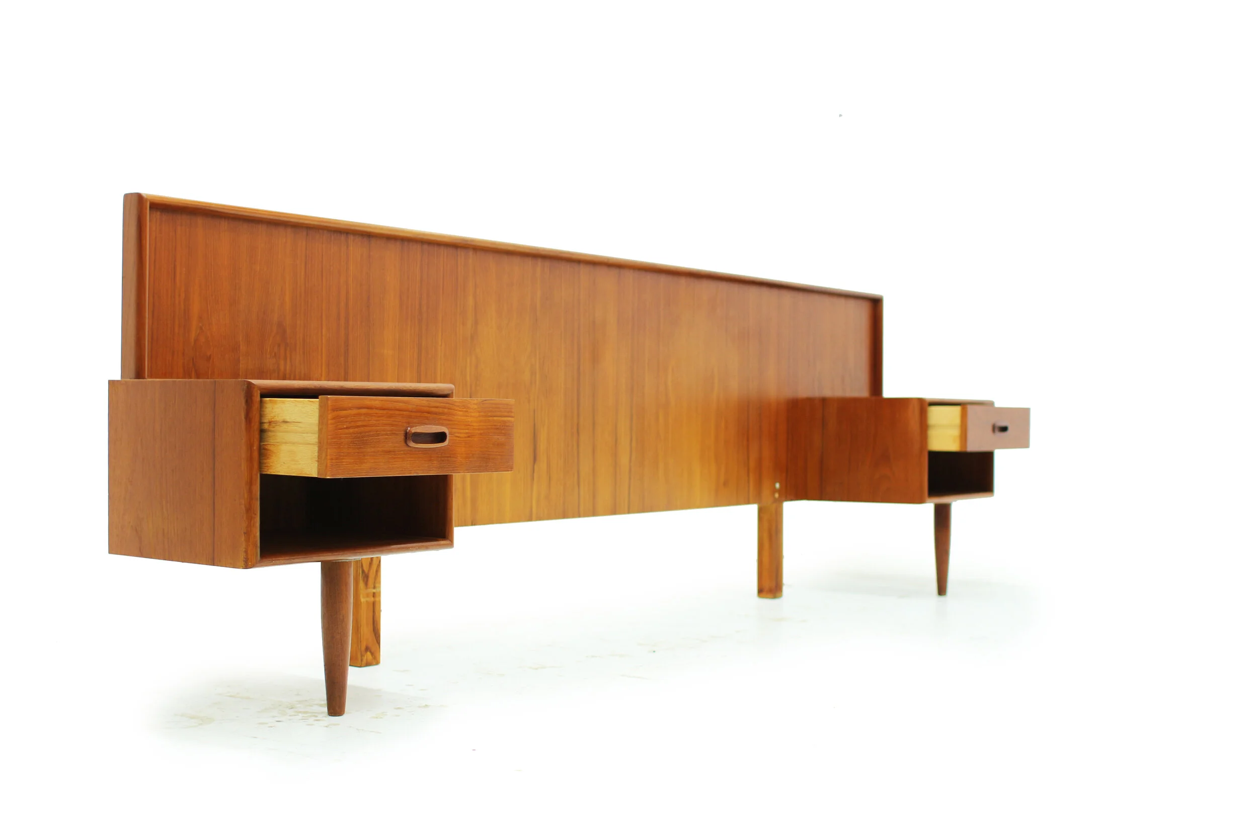 MCM Teak Queen Headboard with Attached Nightstands (3).jpg