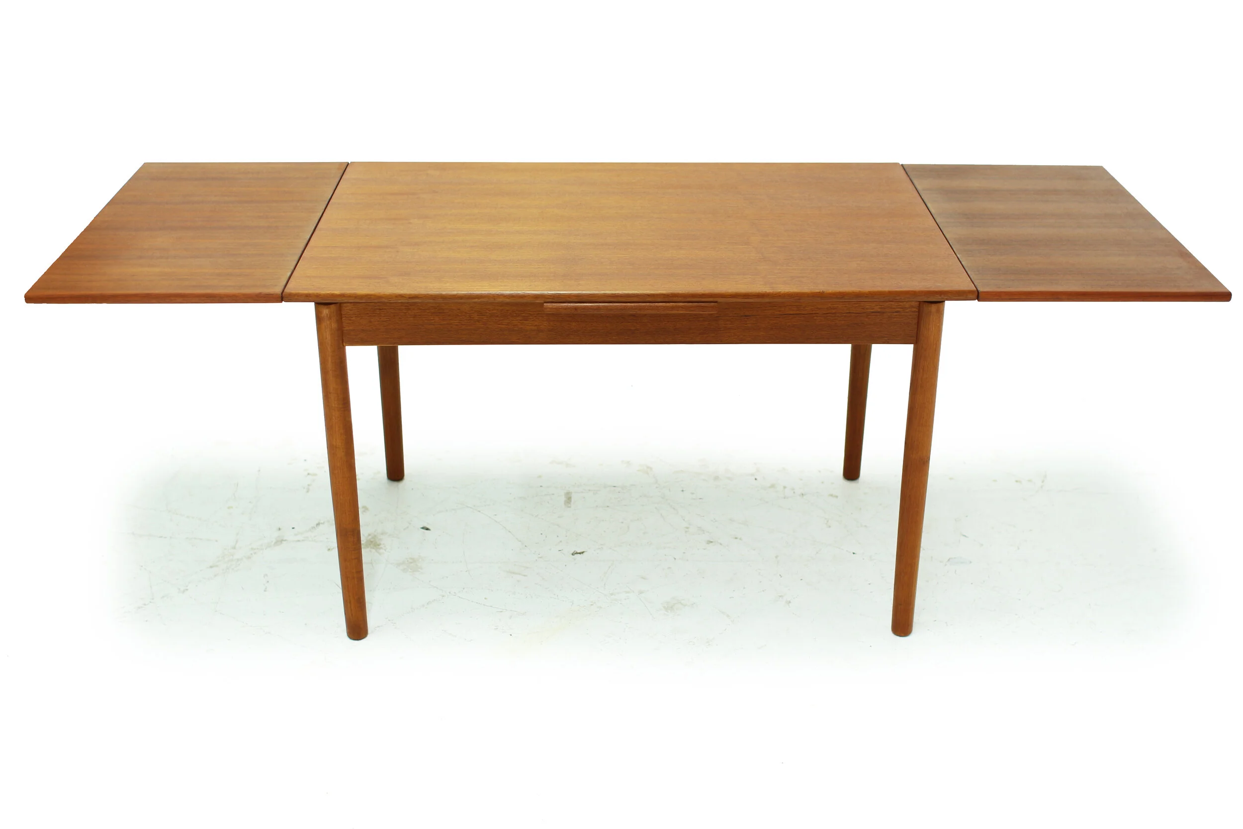 Danish Teak Dining Table with Extentions (3).jpg