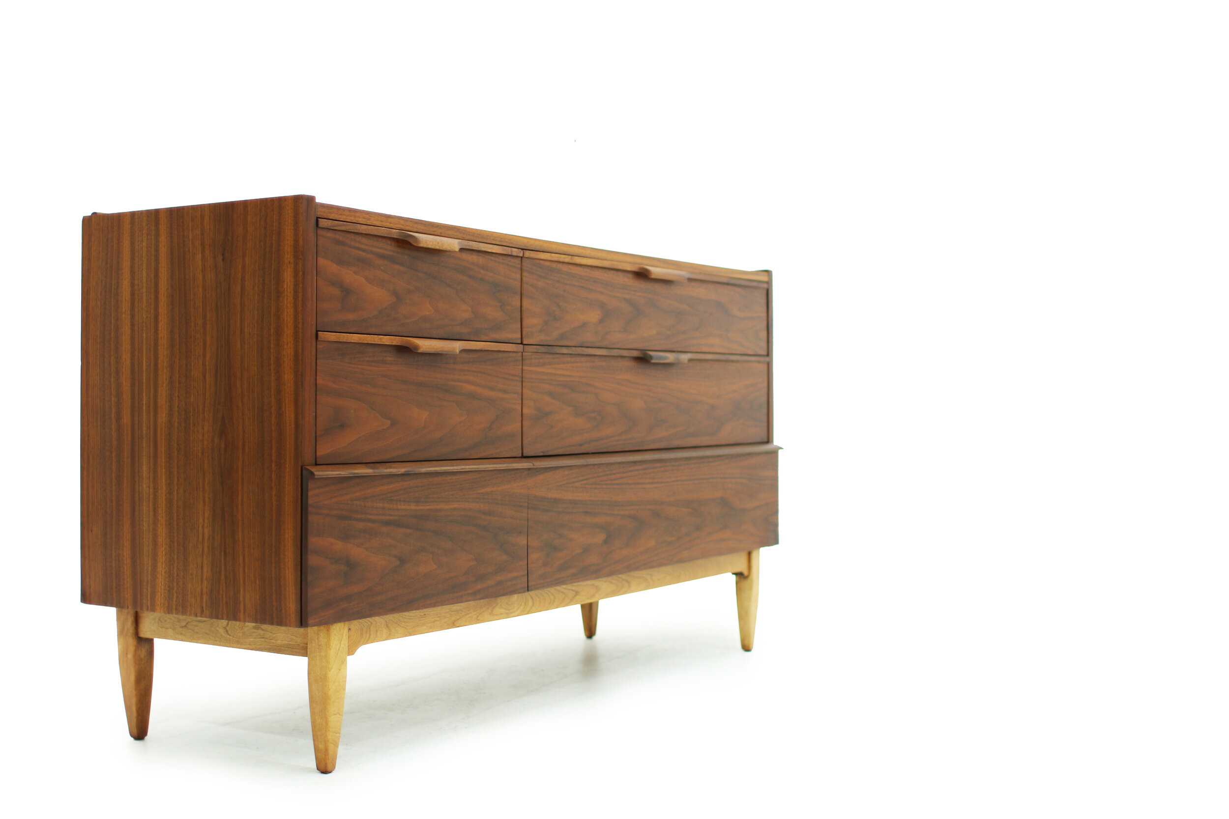 Mid Century Walnut 6 Drawer Dresser (3).jpg