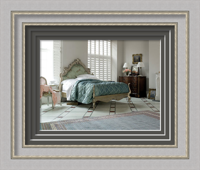 shabby framed versailles bed.png