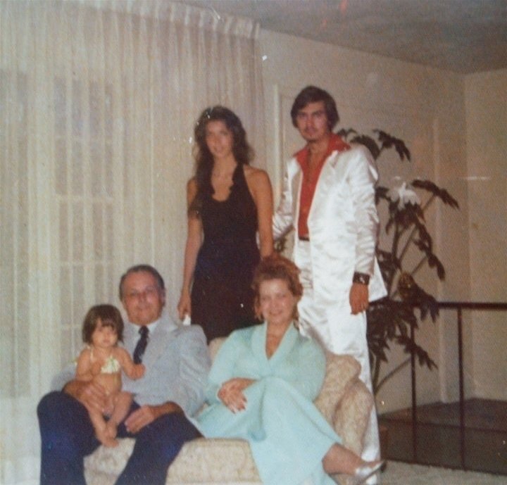 Celebrate Mother&rsquo;s Day and share your favorite memory or photo in the comments. This photo is of my family in the 70&rsquo;s when white satin suits, big hair and all white living rooms were the thing to do. 

#familyphoto #the70s #bighair #whit