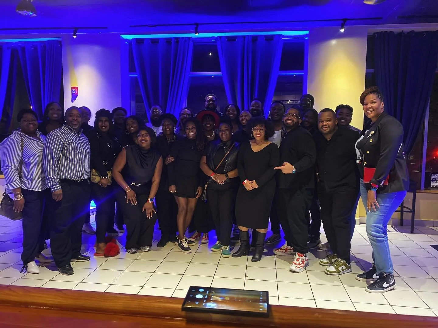 Last night, the @ithacaalphas were proud to partner with @ithacaalumnaedst for an election night watch party! While the results were far from what many members expected, it reminded us that the foundation of ANY movement is a strong community. Now, l