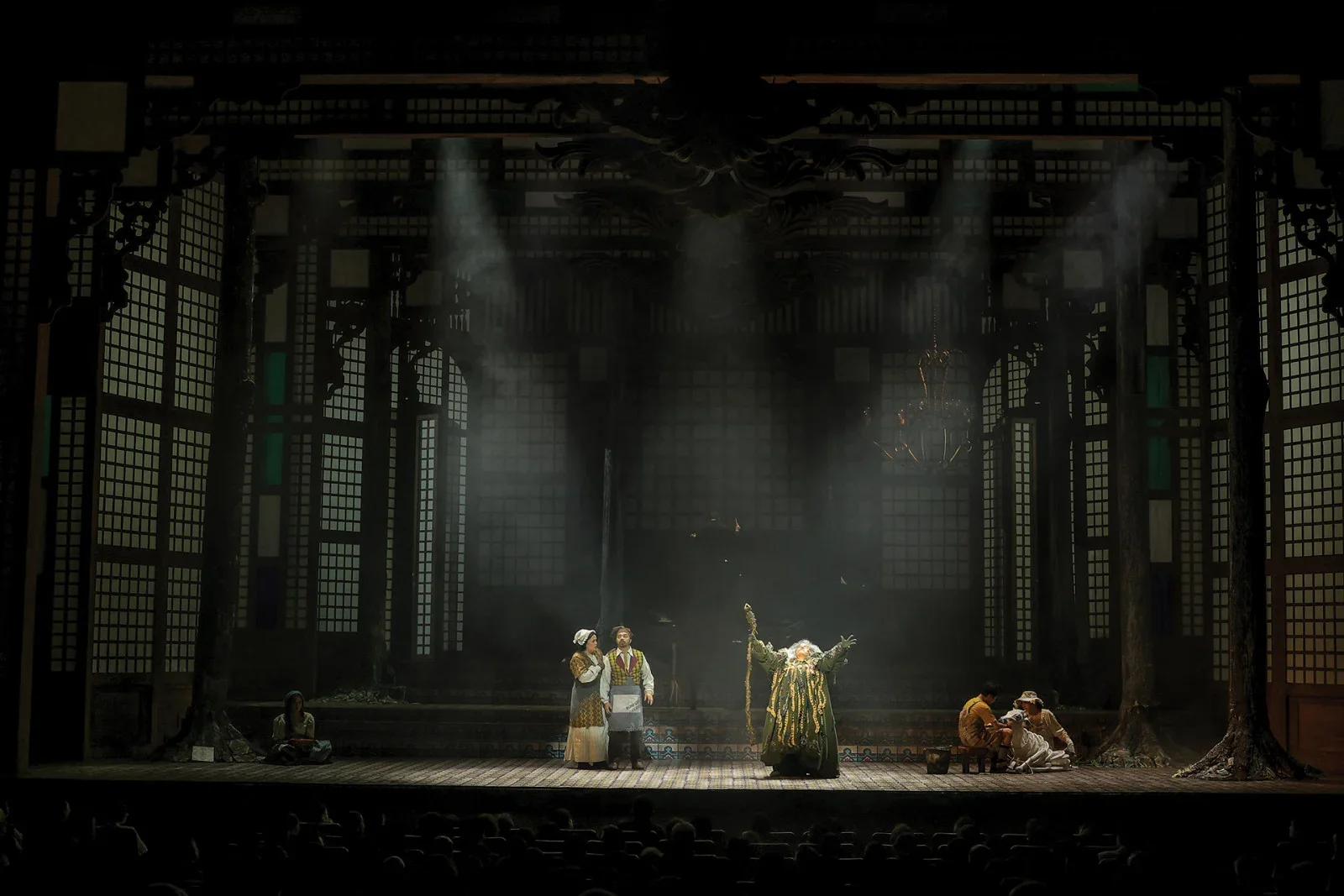 11163334-the-witch-s-entrance-in-theatre-group-asia-s-into-the-woods-photo-by-mark-alvarez_cover_1600x1067.webp