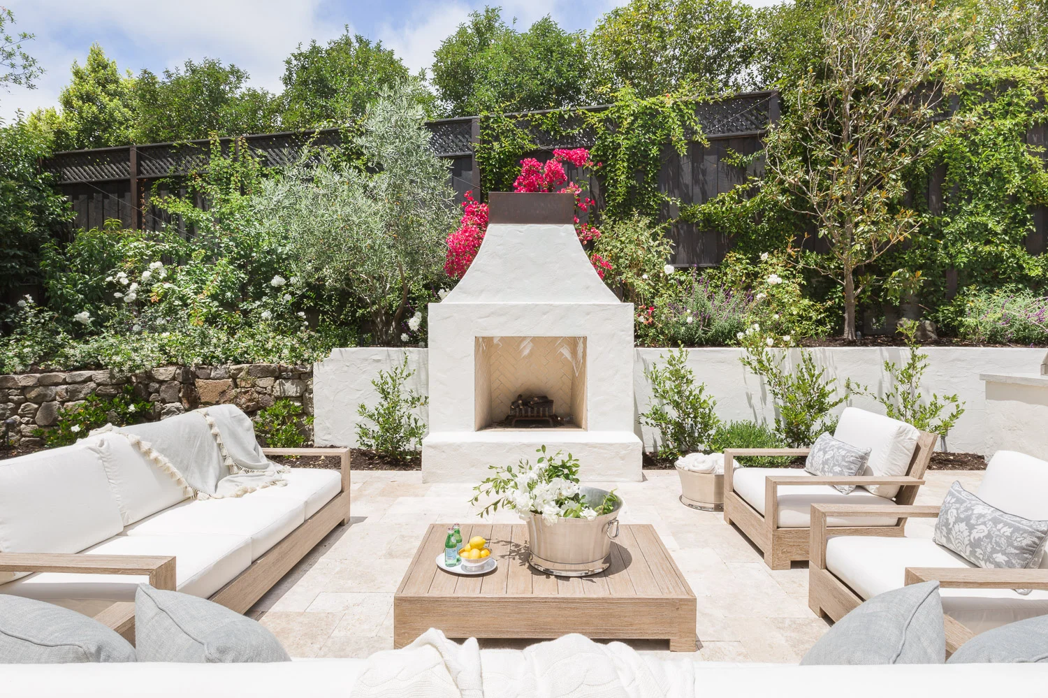 ©AlyssaRosenheck2016 with Amanda Barnes Interiors