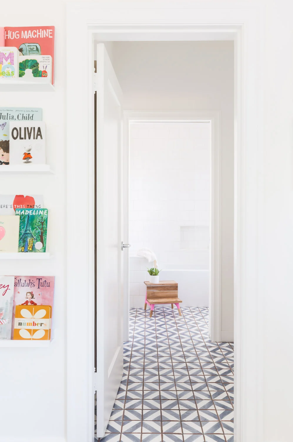 ©AlyssaRosenheck2016 with Amanda Barnes Interiors