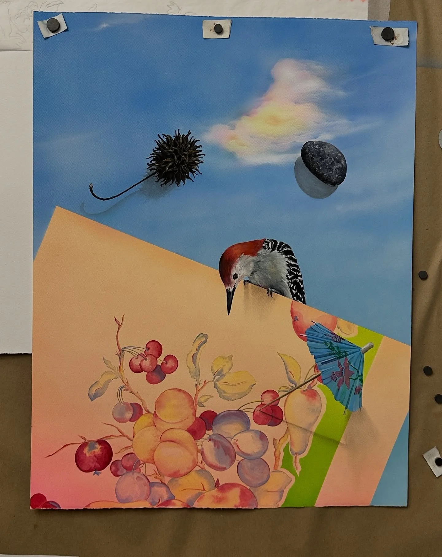 ➡️🌺💐🐦&zwj;⬛🖼️🏞️Studio visit with #amberkempthorn in #Hiram, #OH outside of #Cleveland. I love these small gorgeous works on paper &mdash; there&rsquo;s a quiet absurdity to them. The composition of the select things she collects on her walks are