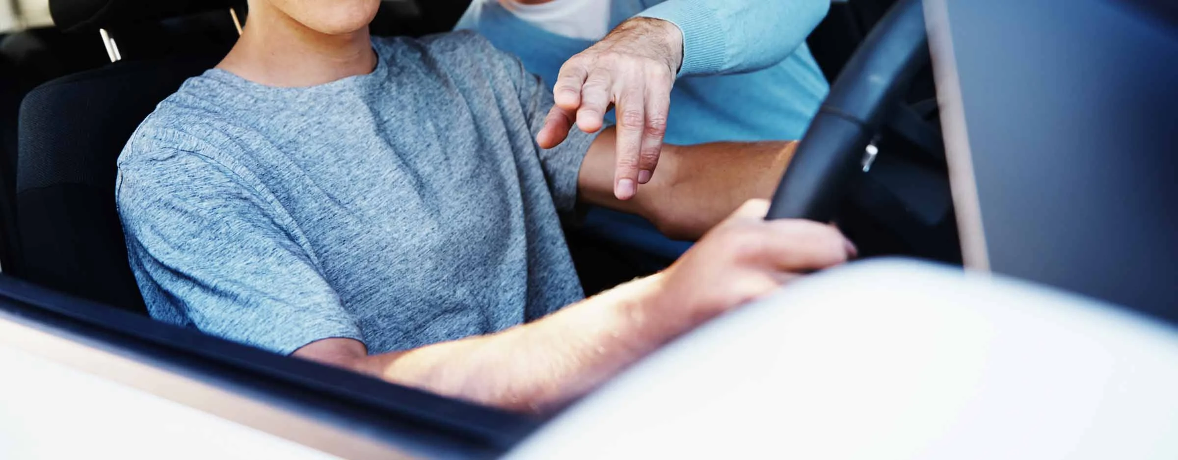 Parents are the key to helping teens develop safe driving habits and setting easy to remember rules and guidelines.