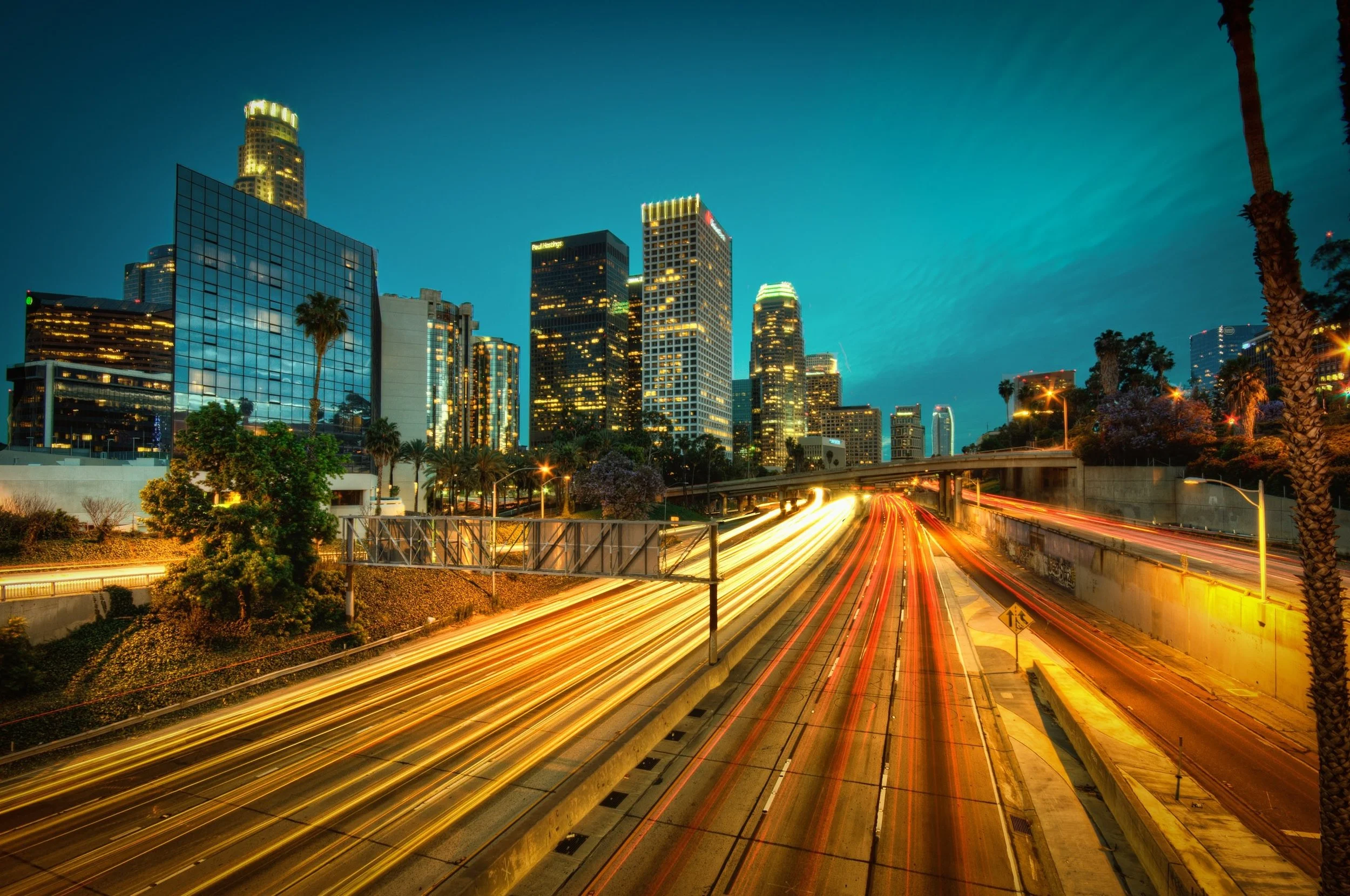 It is rare to find the freeways of Southern California empty. Plan on traffic, no matter when you're driving. Crashes happen frequently at on and off ramps, during peak traffic hours (rush hour), and near major destinations, like schools, airports, and business centers.