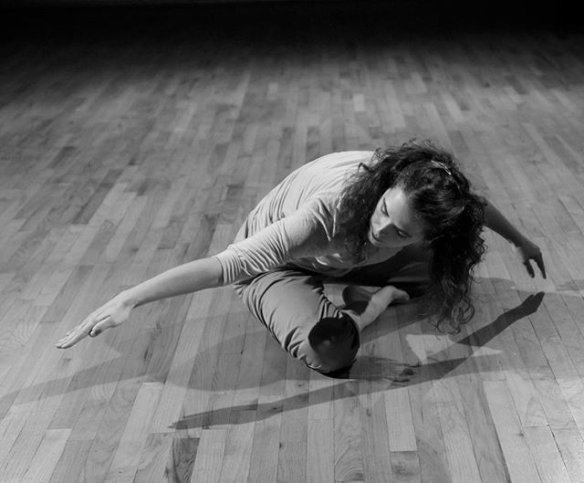 Introducing our first panelist for the 2016/17 TRDP Season, @amylovebeasley!
Amy Love Beasley is a dance artist, educator, and visual artist. She explores intersections of dance with experiments in drawing, video, and animation. Her work has been per