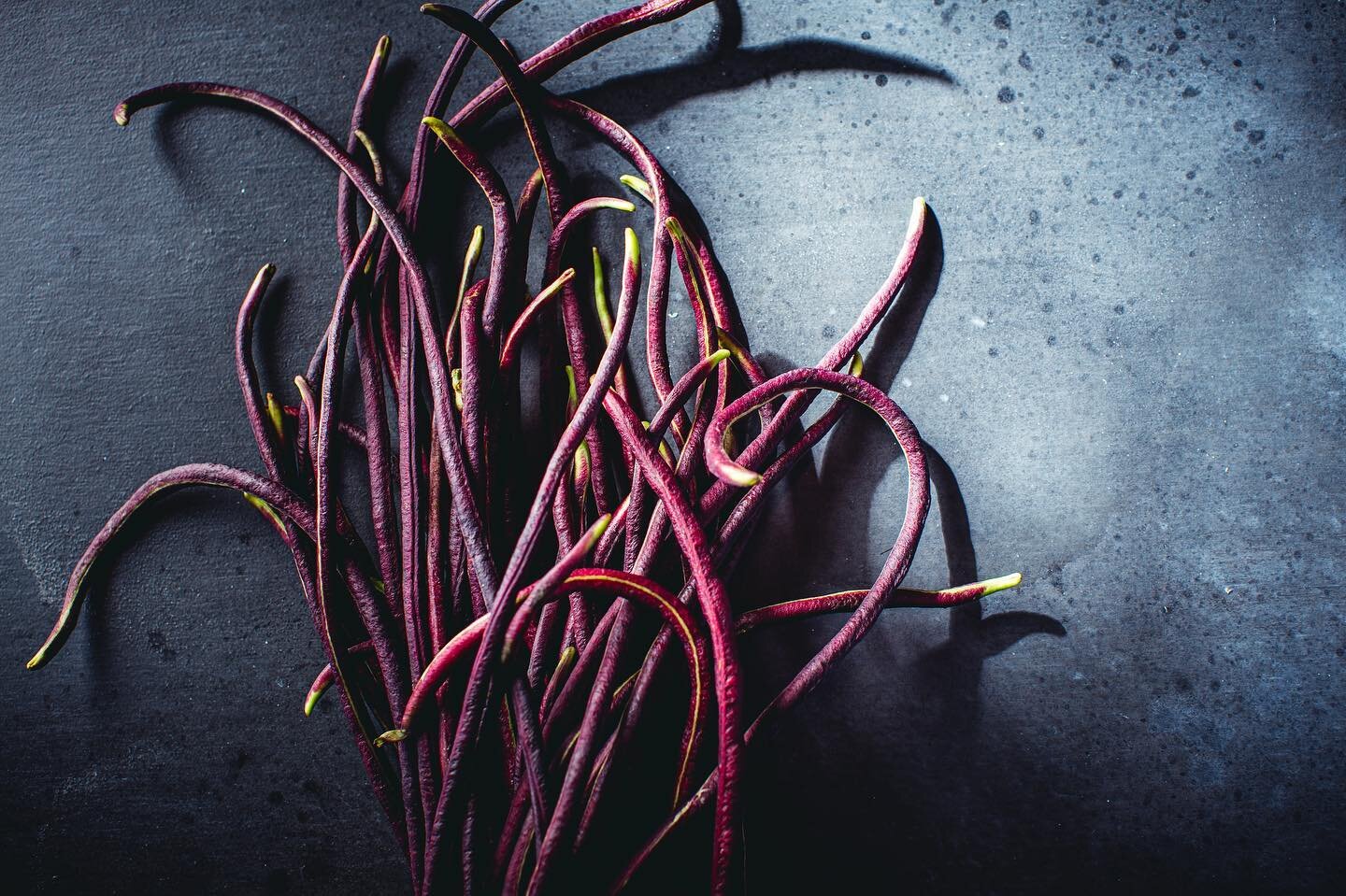 Wild veggies, sexy herbs, sultry produce, from the @misterjius cookbook (link in bio - also it&rsquo;s in every bookstore). Missing y&rsquo;all like crazy, see you very soon.

#foodporn #chinatown #colors #stilllife #california #chinesefood #californ