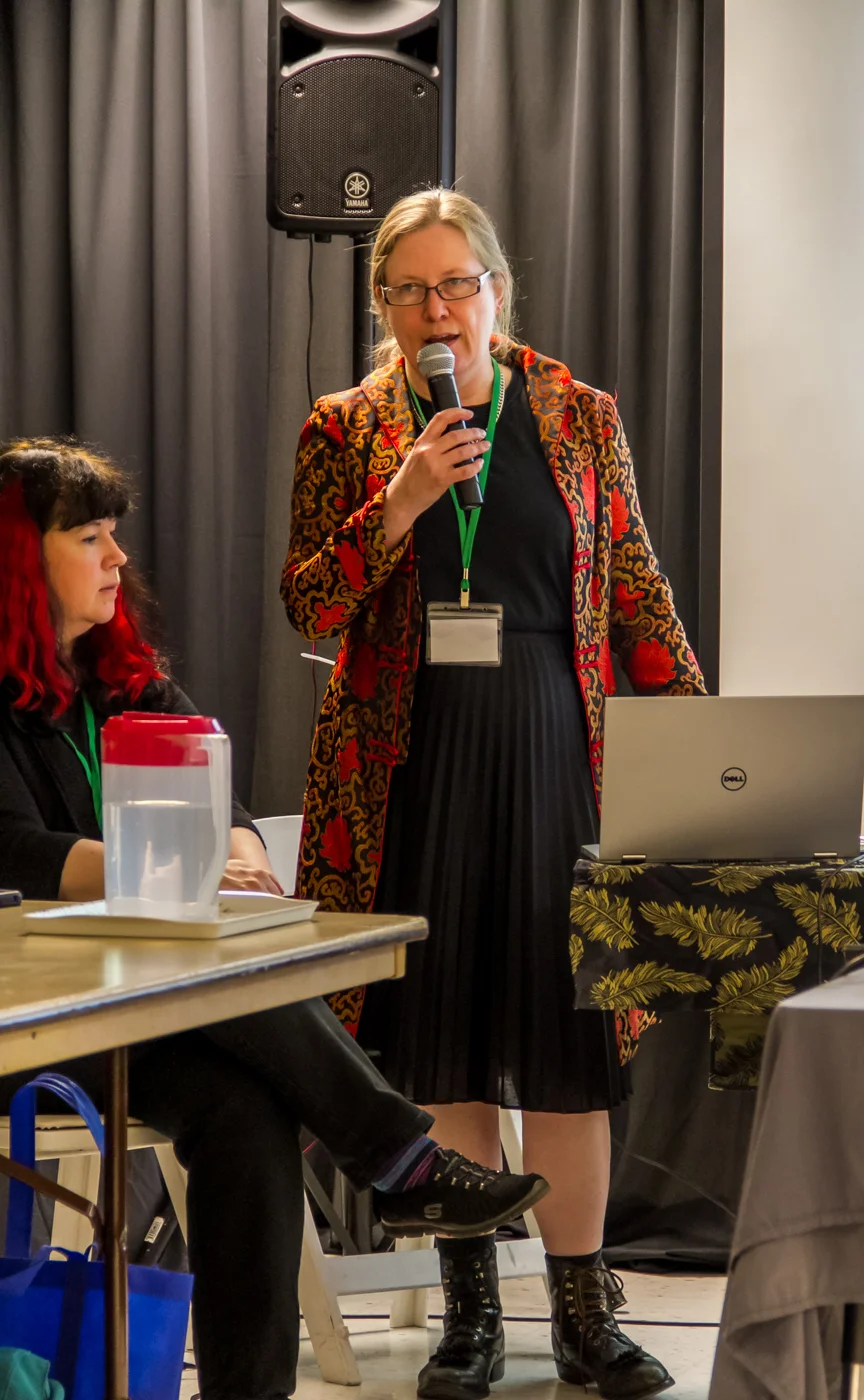 Heather Porter (left) and Virginia Cinnabar Wright