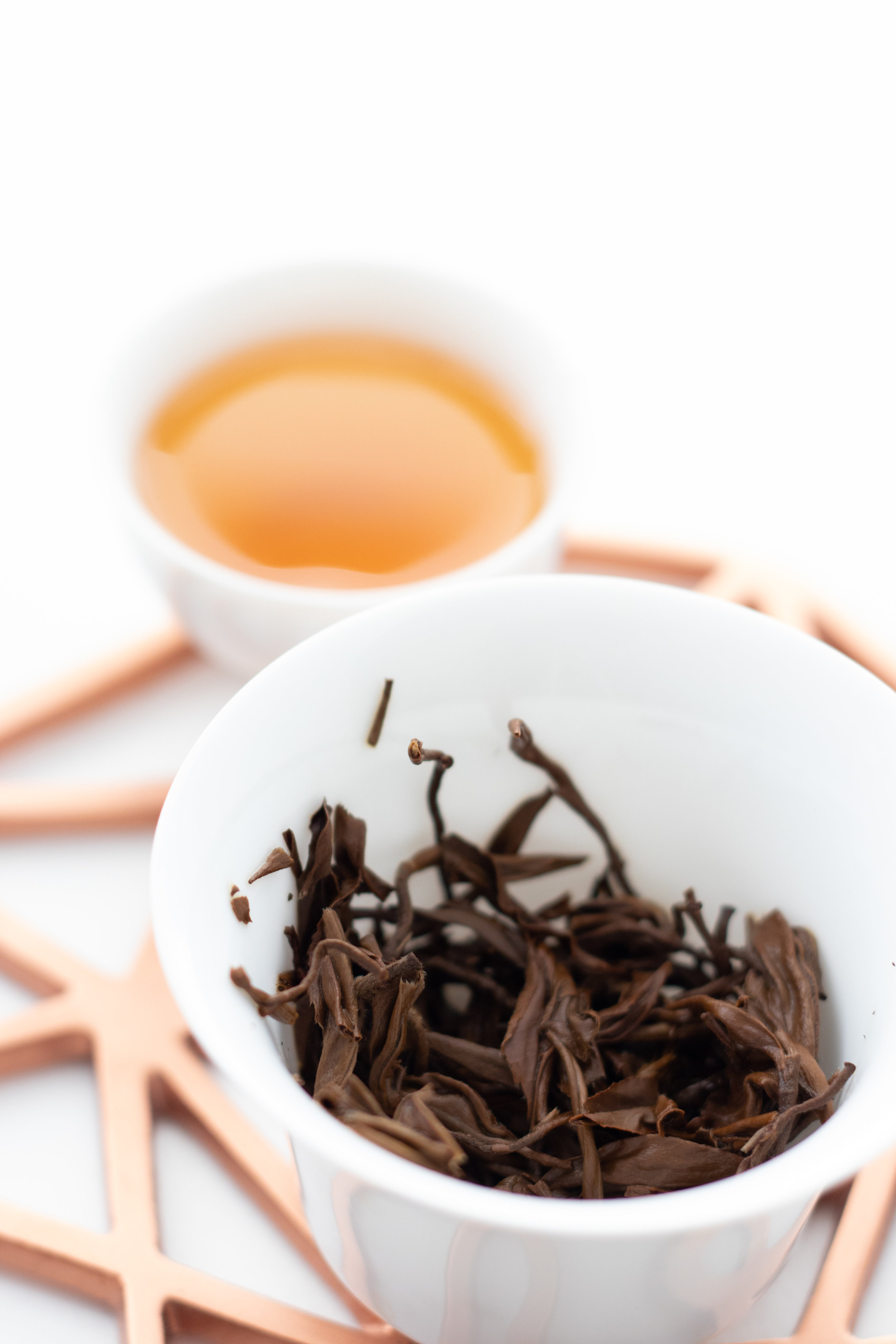 Pairing Swedish cinnamon knots with tea
